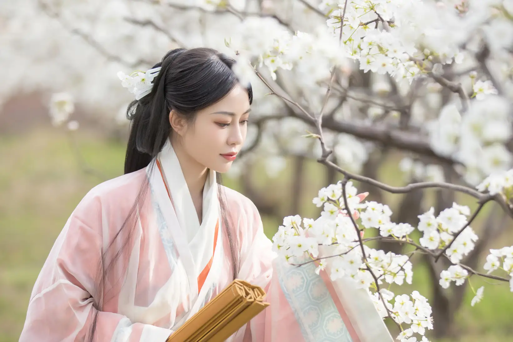 [艺图语] 2022.06.01 Vol.1055 – 香寒未逐风 鹿哥#[24P]-10