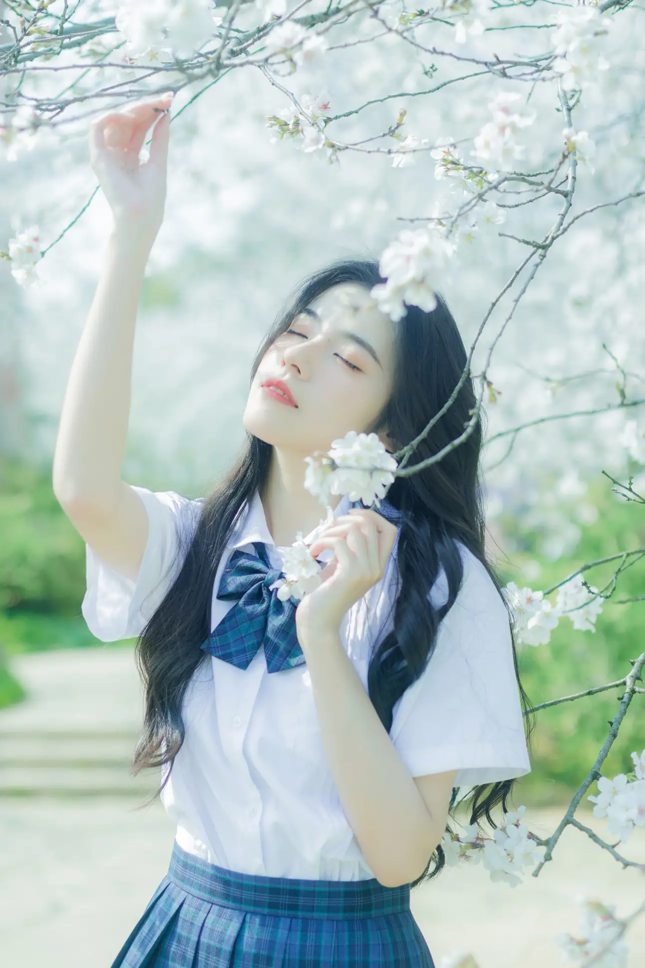 [艺图语] 2022.08.04 Vol.1619 – 吉野吉野 静鏡婧#[34P]-8