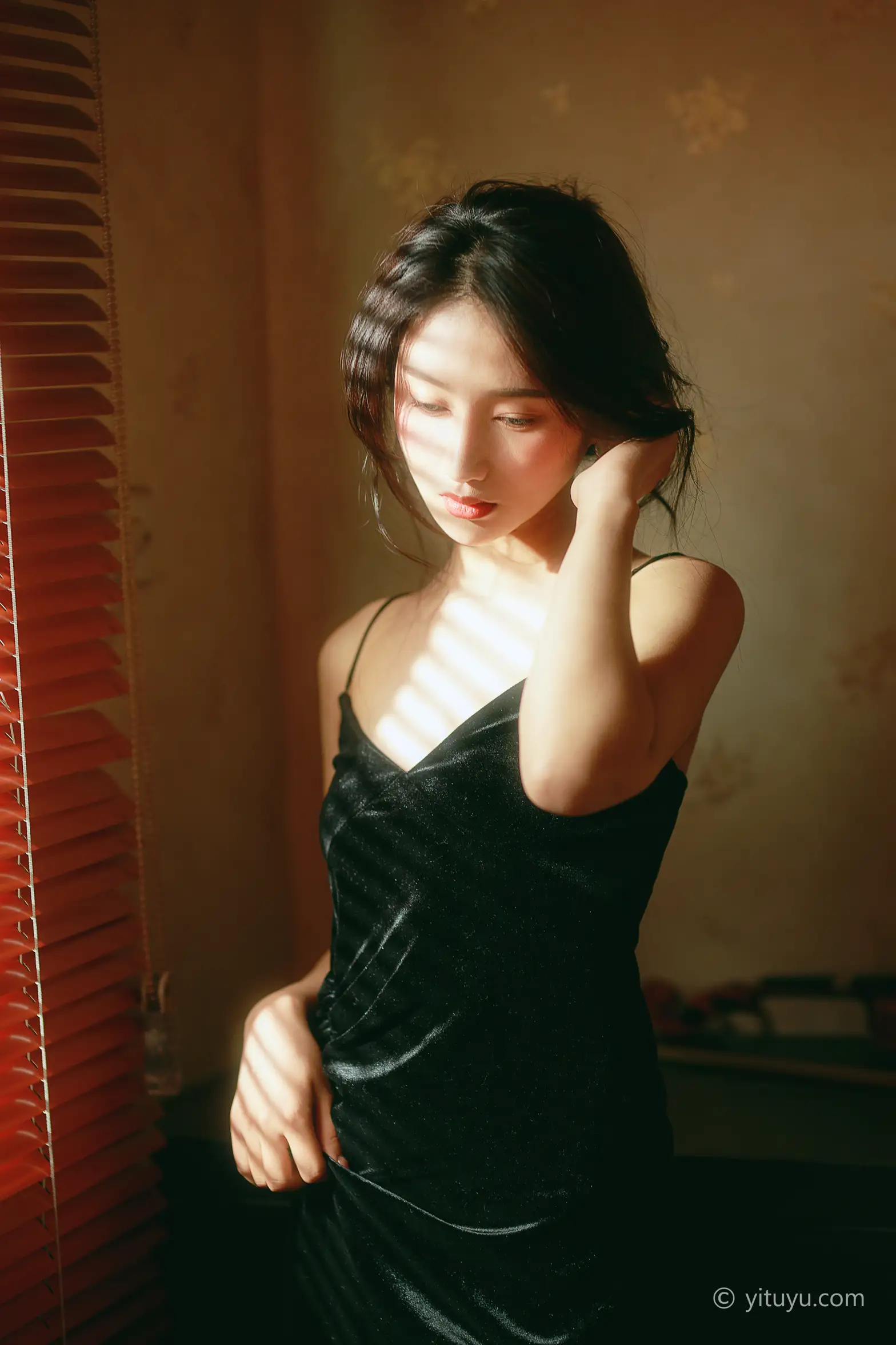[艺图语] 2021.03.22 Vol.025 – 女人花 雯雯#[34P]-1