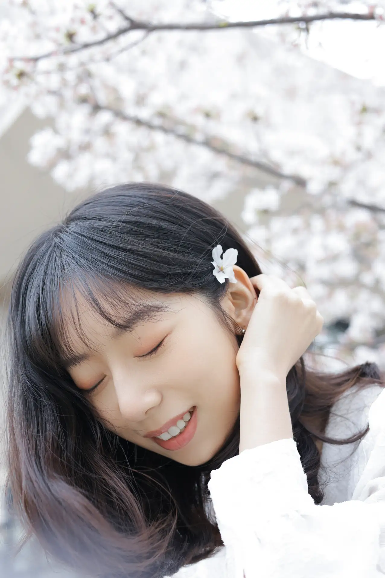 [艺图语] 2022.07.04 Vol.1370 – 白色花语 孟商一#[26P]-6