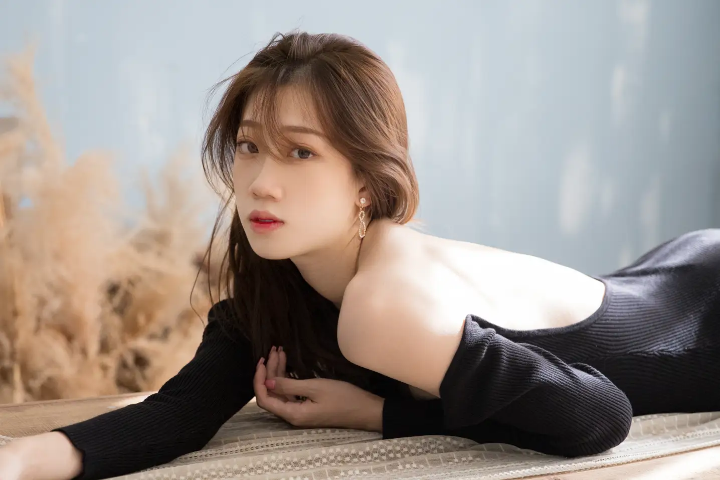 [艺图语] 2021.09.23 Vol.310 – 青春底色 一朵大晶晶#[25P]-1