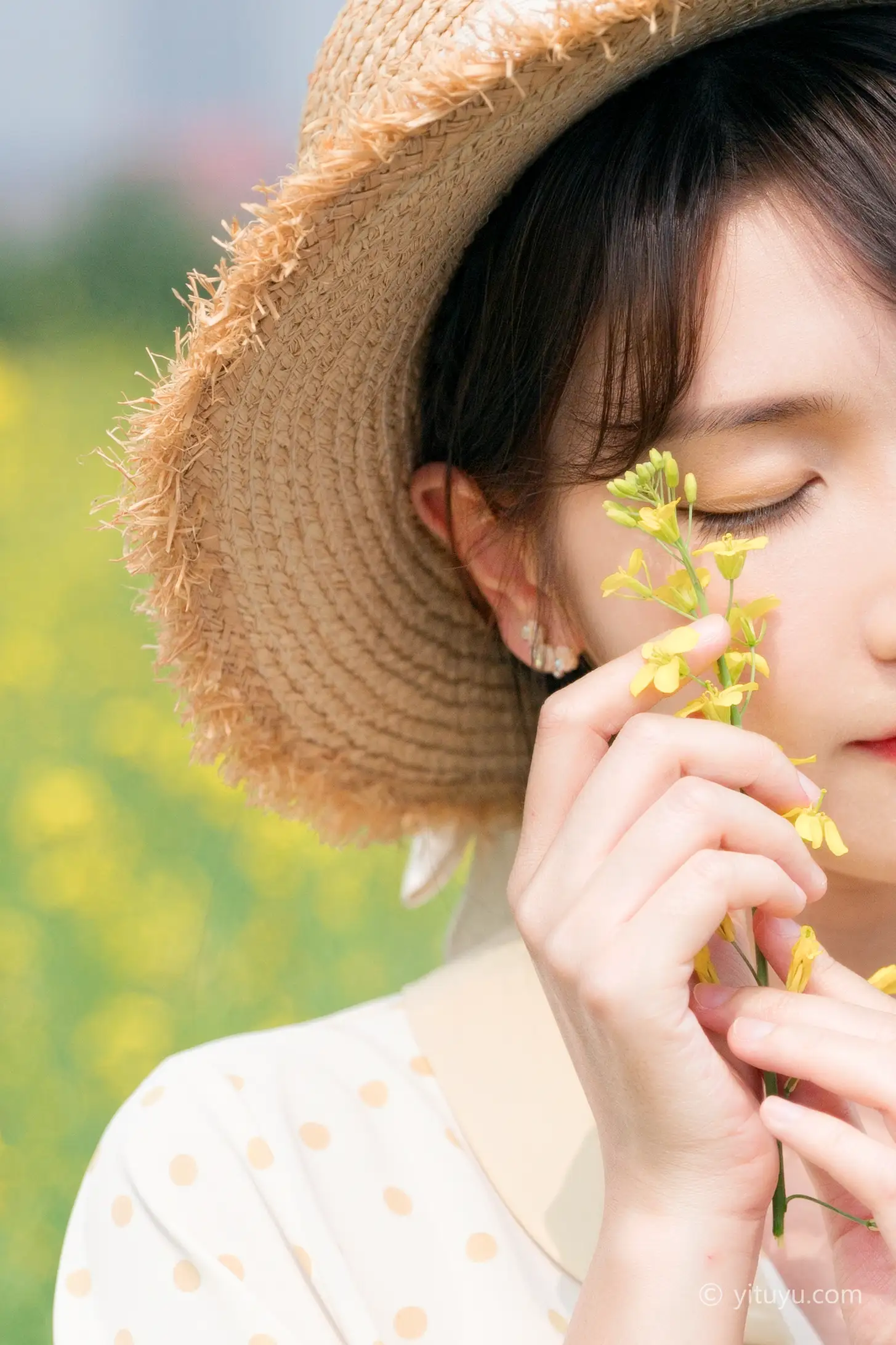 [艺图语] 2021.04.01 Vol.030 – 生如夏花 湘湘#[25P]-5