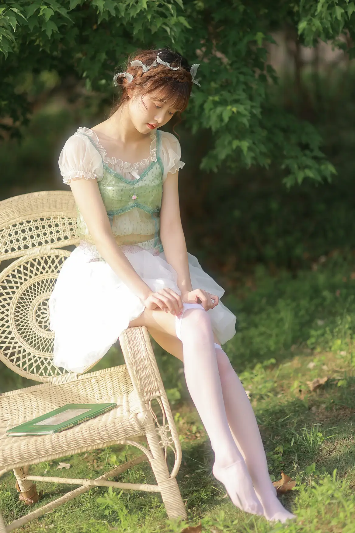 [艺图语] 2022.09.13 Vol.1943 – 要把梦藏进树叶里 - 金鱼yu#[22P]-1