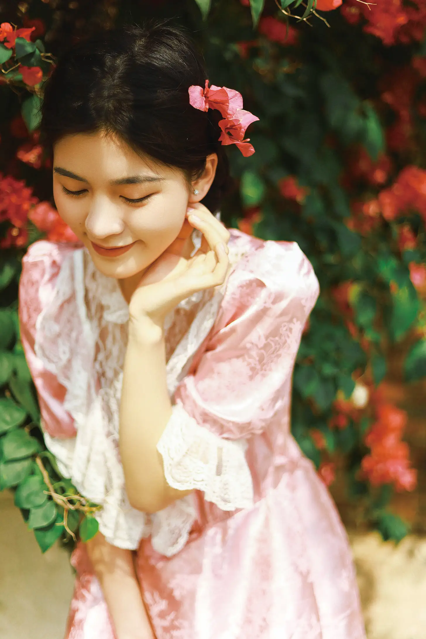 [艺图语] 2022.09.12 Vol.1932 – 三角梅与少女 欣慧#[21P]-9