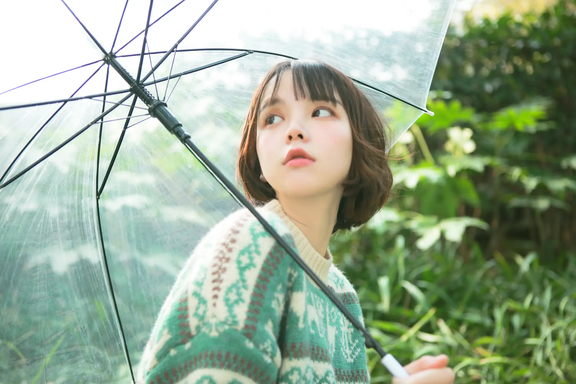 [艺图语] 2022.08.06 Vol.1642 – 氧气女孩 雨一颗#[22P]-3