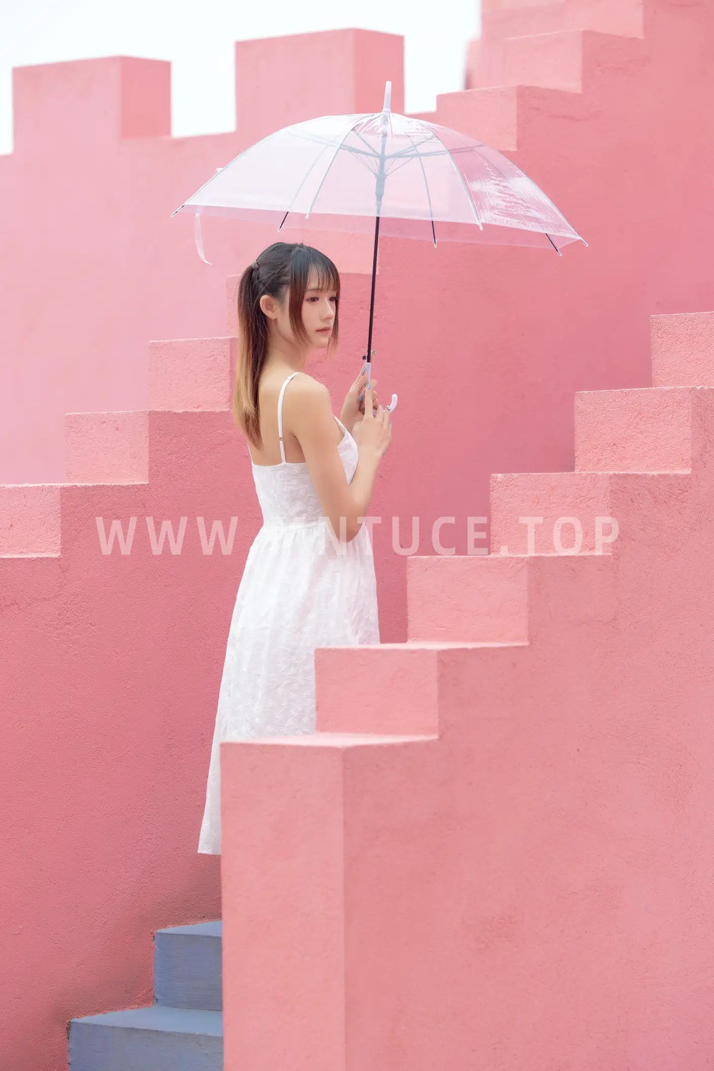 [艺图语] 2022.06.24 Vol.1272 – 彩色迷宫 兔子Zzz不吃胡萝卜#[32P]-9