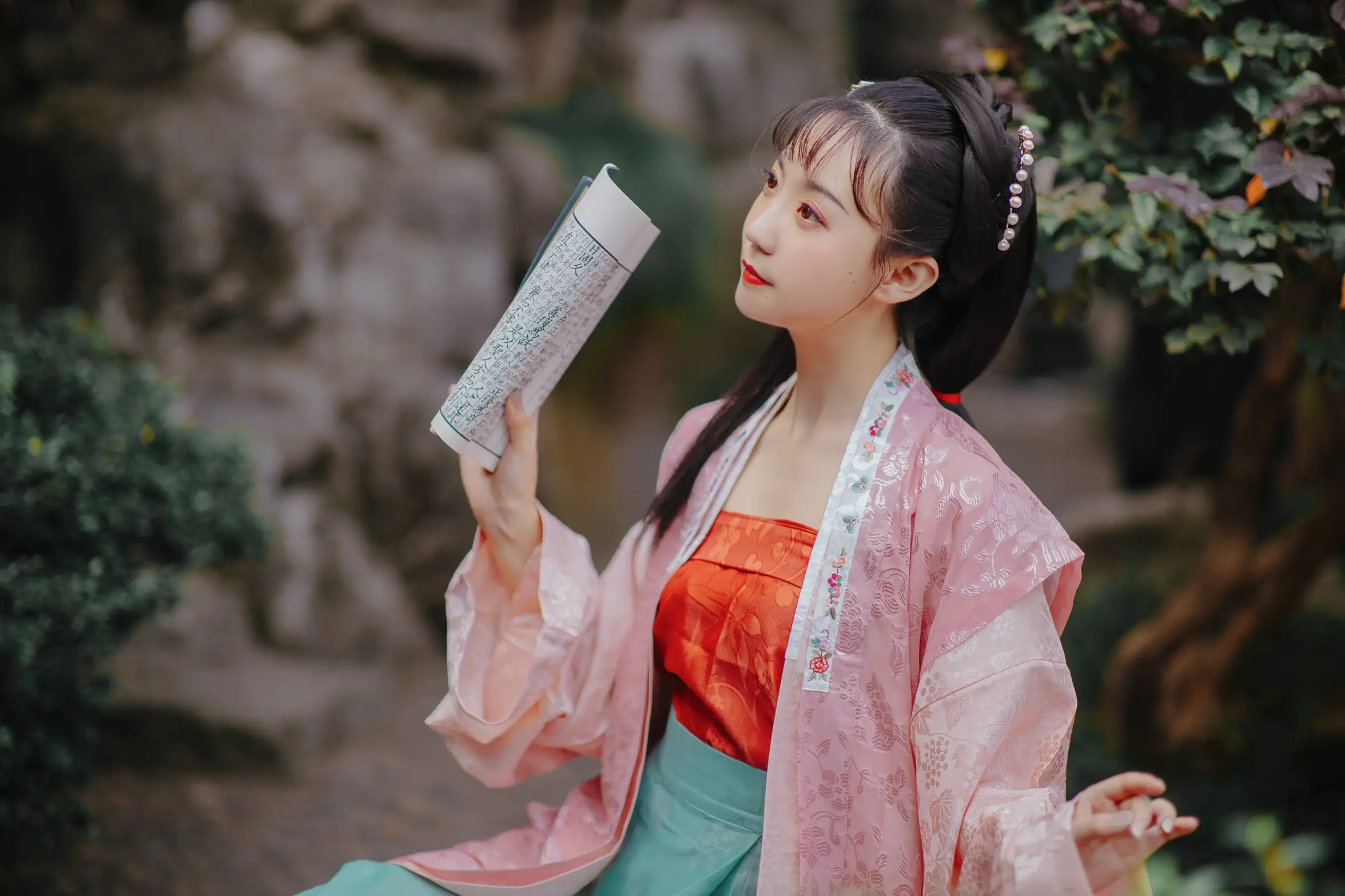 [艺图语] 2022.02.21 Vol.835 – 锁清秋 简森_Red#[25P]-4
