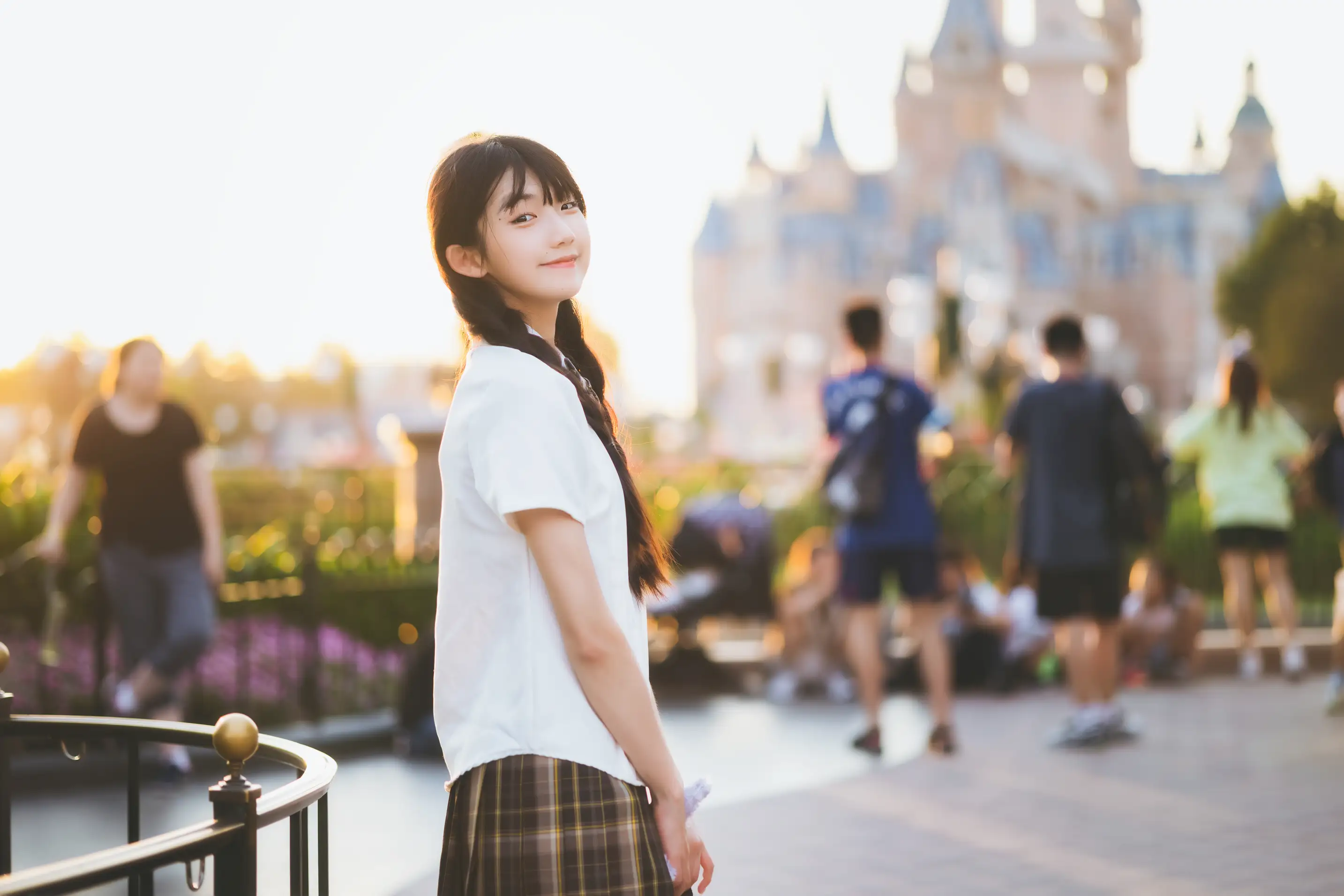 [艺图语] 2022.06.13 Vol.1165 – 迪士尼在逃JK 姚恩星_#[46P]-5