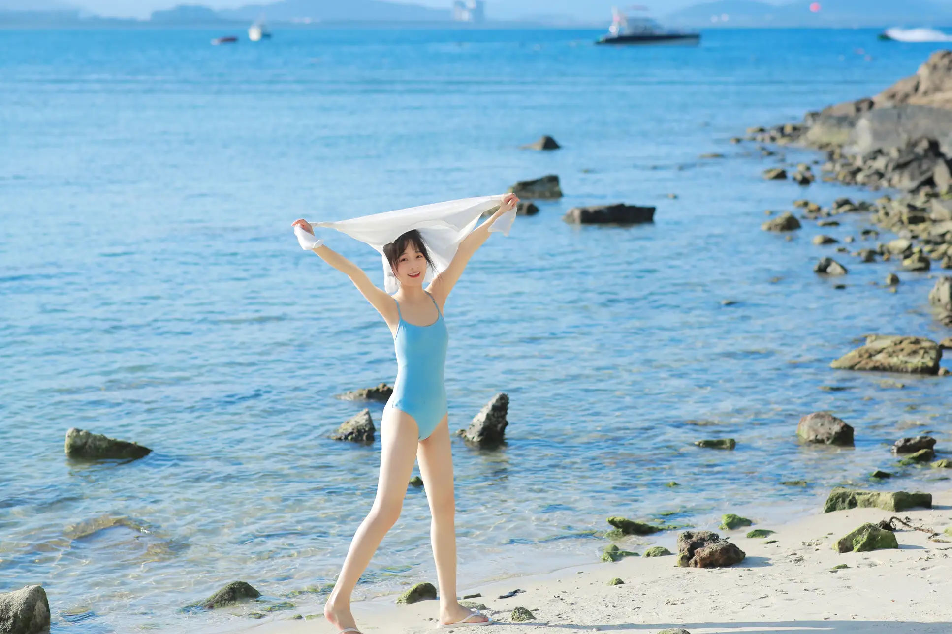 [艺图语] 2022.06.09 Vol.1125 – 海是可以触碰的蓝天 甜酒八号#[25P]-5