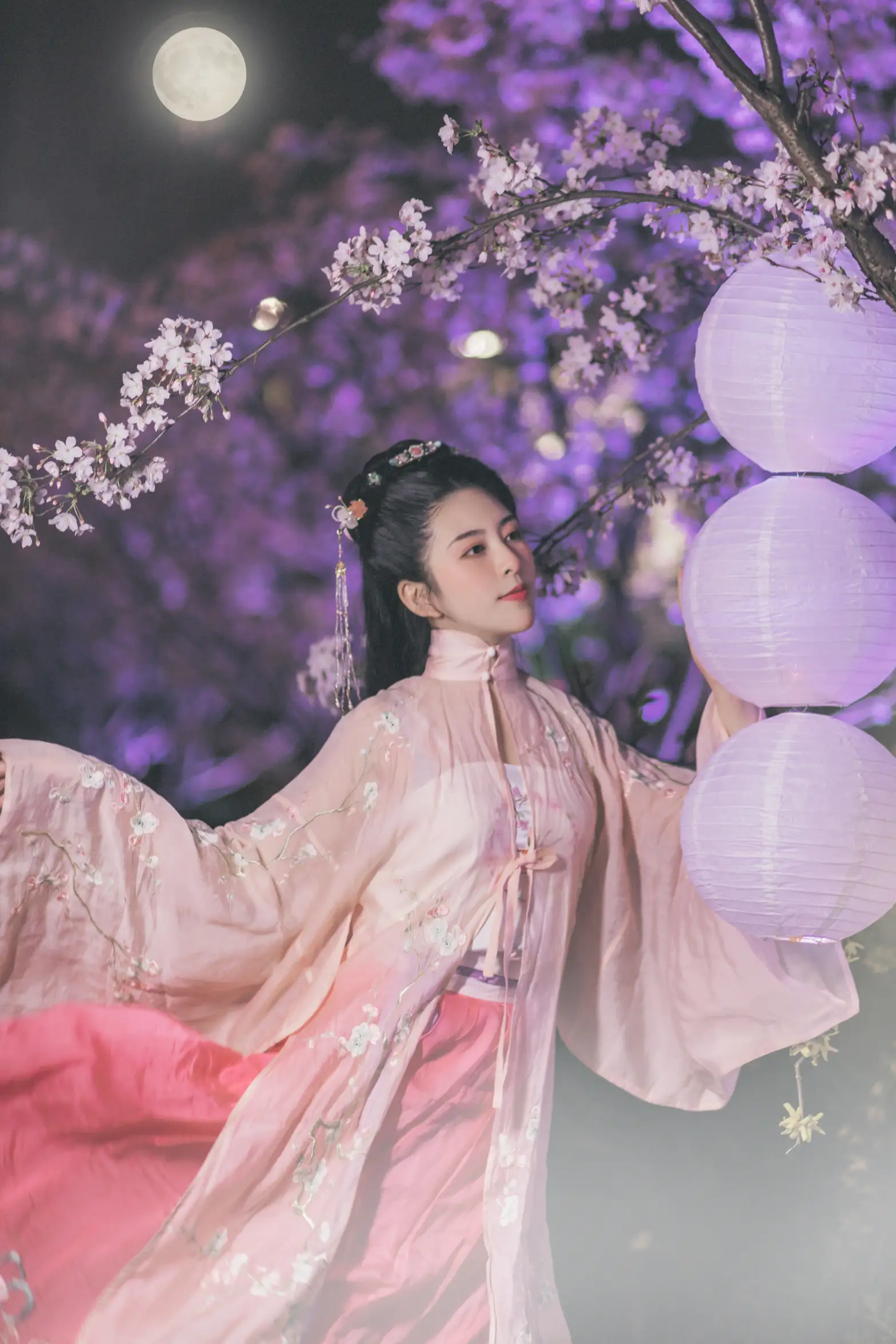 [艺图语] 2022.08.02 Vol.1607 – 夜樱 秘制大何酱#[25P]-5