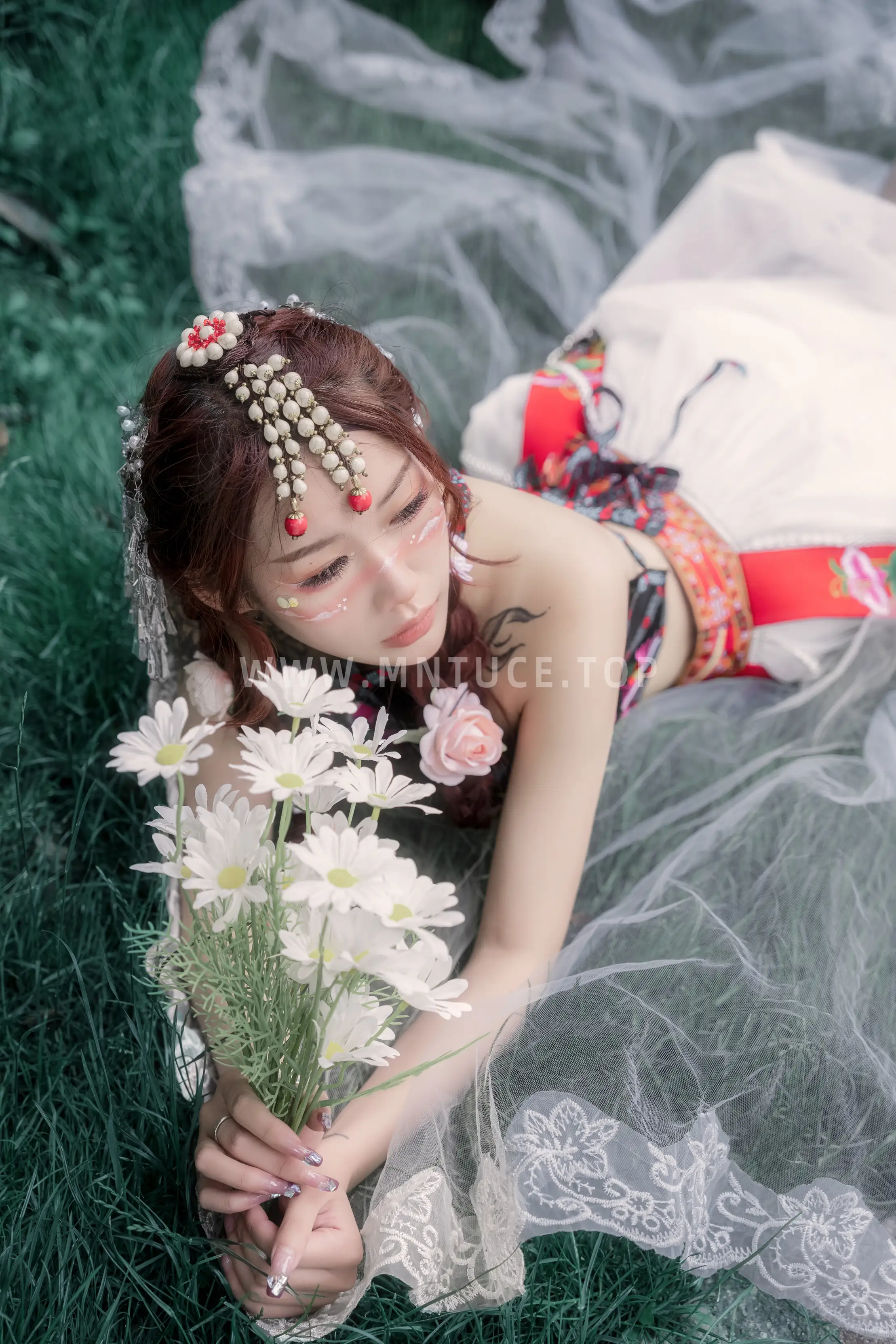 [艺图语] 2022.07.02 Vol.1355 – 蔷薇少女 邓娃儿#[28P]-9