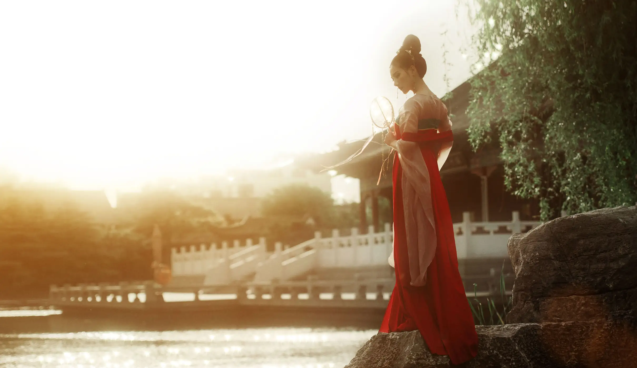 [艺图语] 2022.01.12 Vol.631 – 红渠 唯宝#[22P]-1