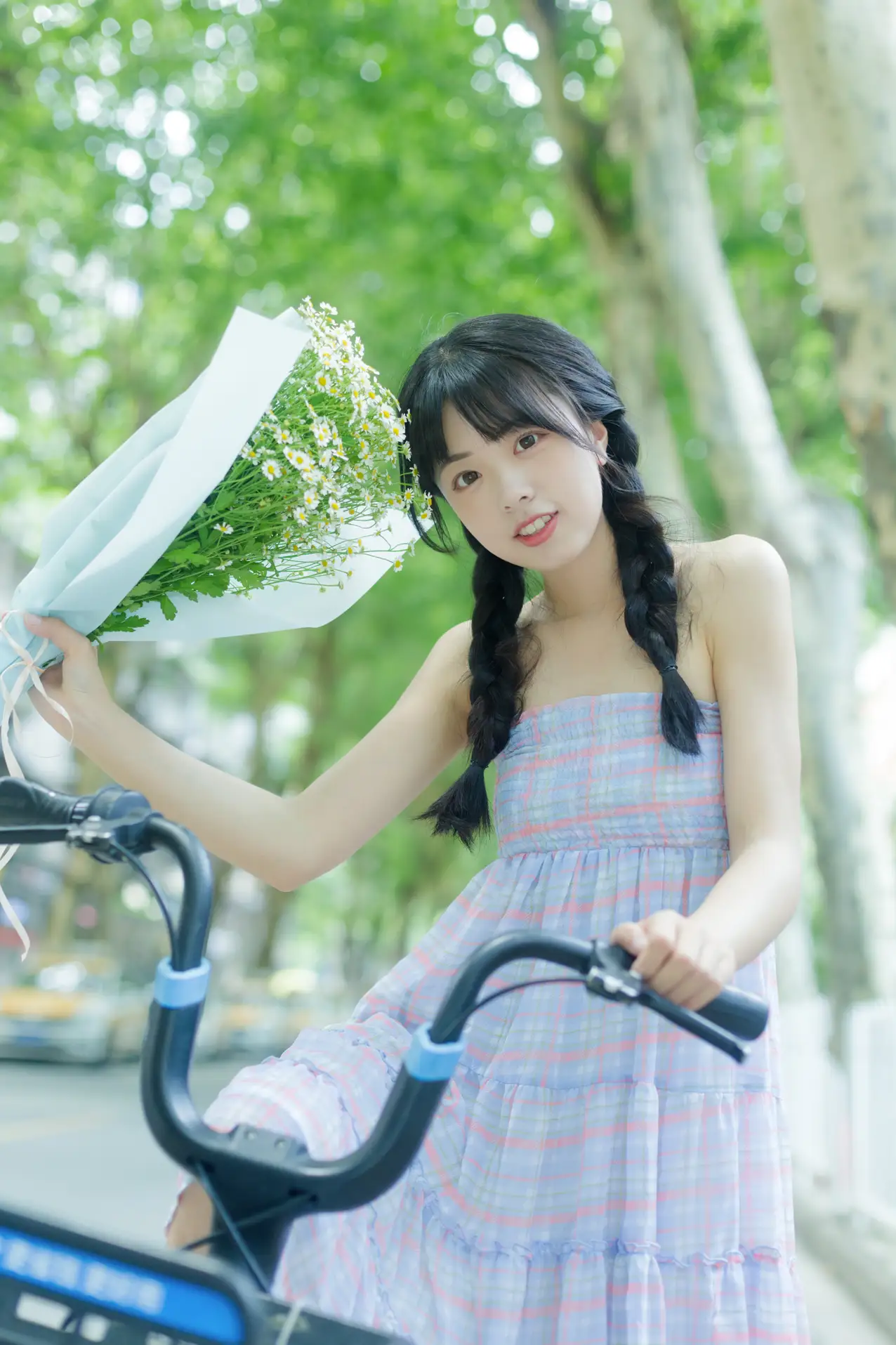 [艺图语] 2022.08.12 Vol.1688 – 夏天是洋甘菊的气味 可爱泡泡呀#[33P]-8