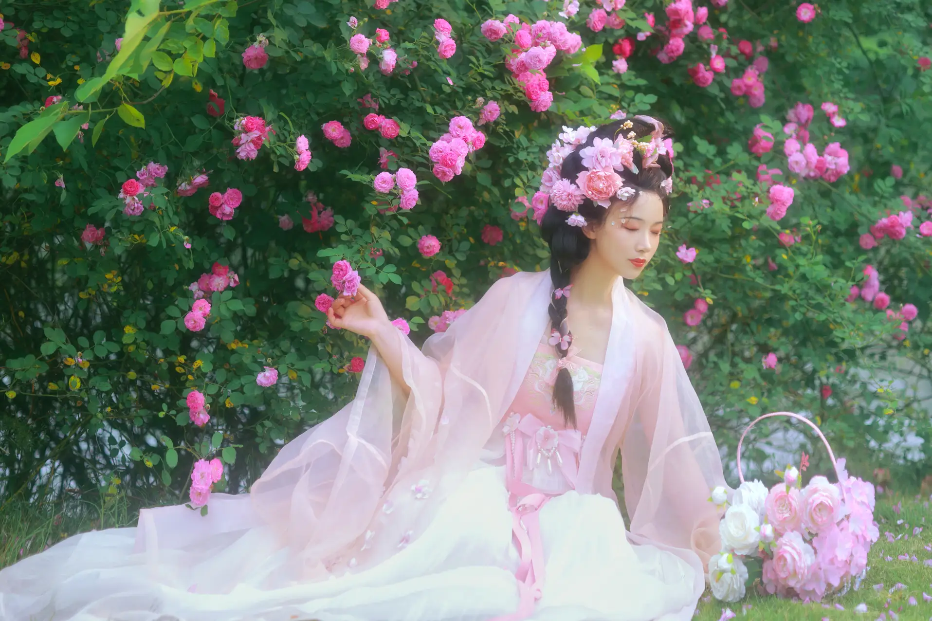 [艺图语] 2022.06.18 Vol.1217 – 蔷薇花神 笑笑#[35P]-9