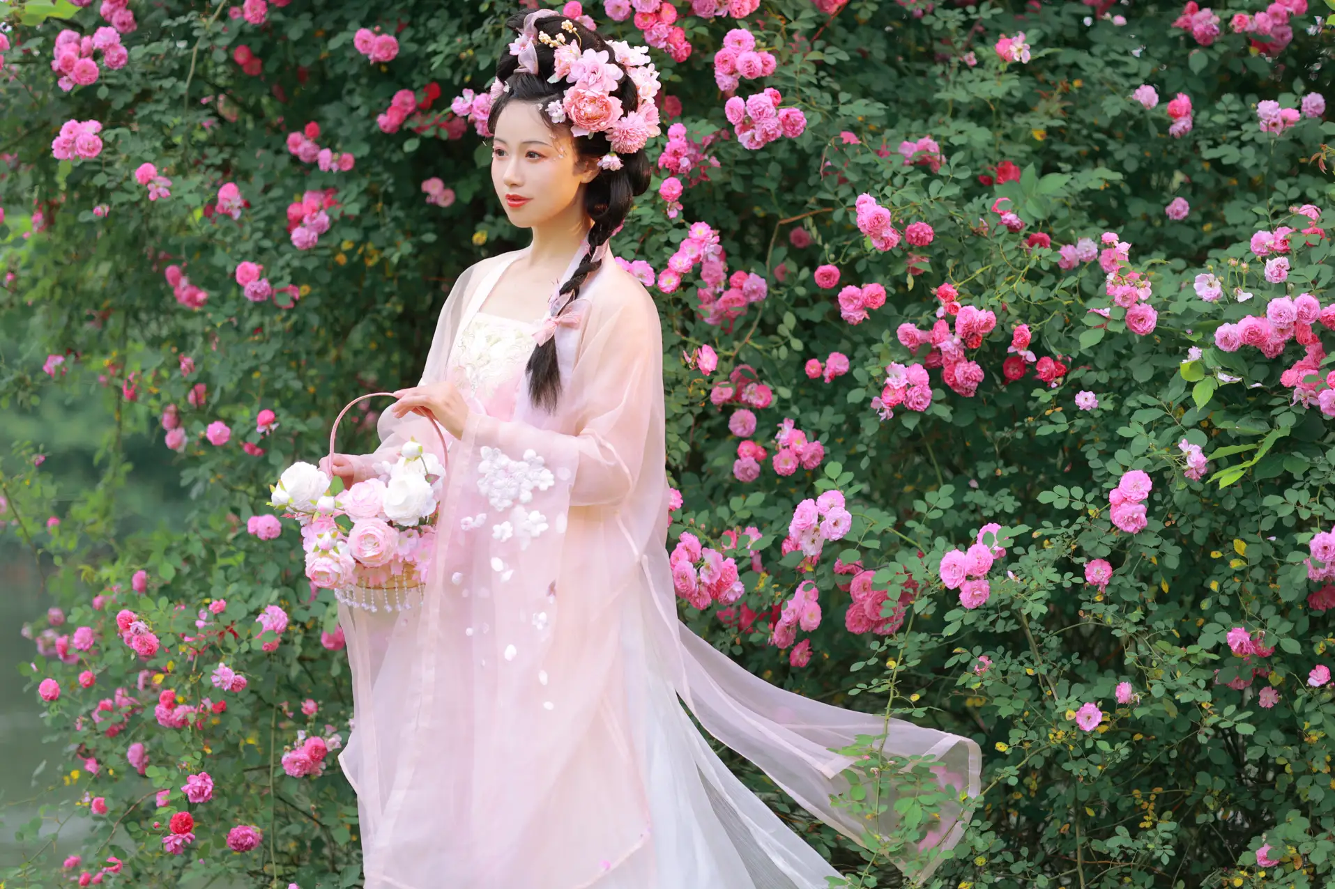[艺图语] 2022.06.18 Vol.1217 – 蔷薇花神 笑笑#[35P]-3