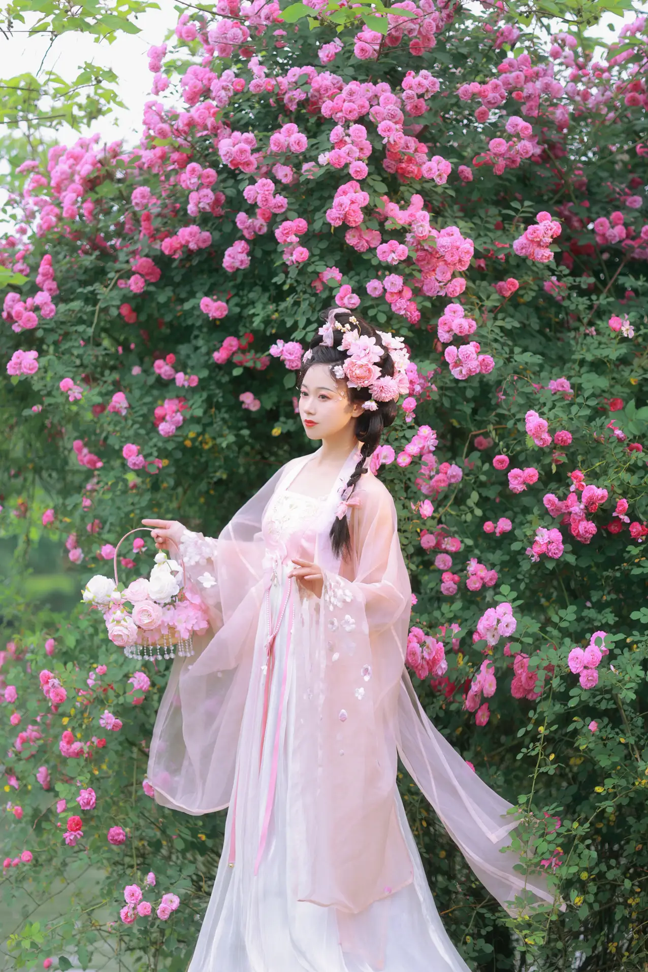 [艺图语] 2022.06.18 Vol.1217 – 蔷薇花神 笑笑#[35P]-4