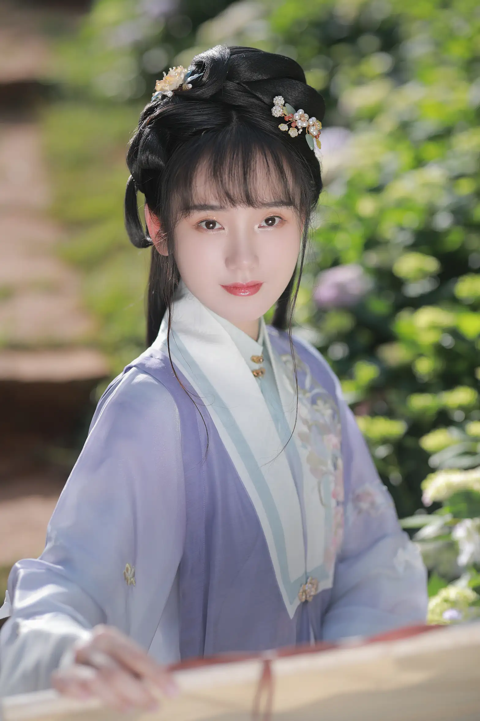[艺图语] 2022.07.01 Vol.1342 – 风有约，花不误 甜甜阑#[22P]-5