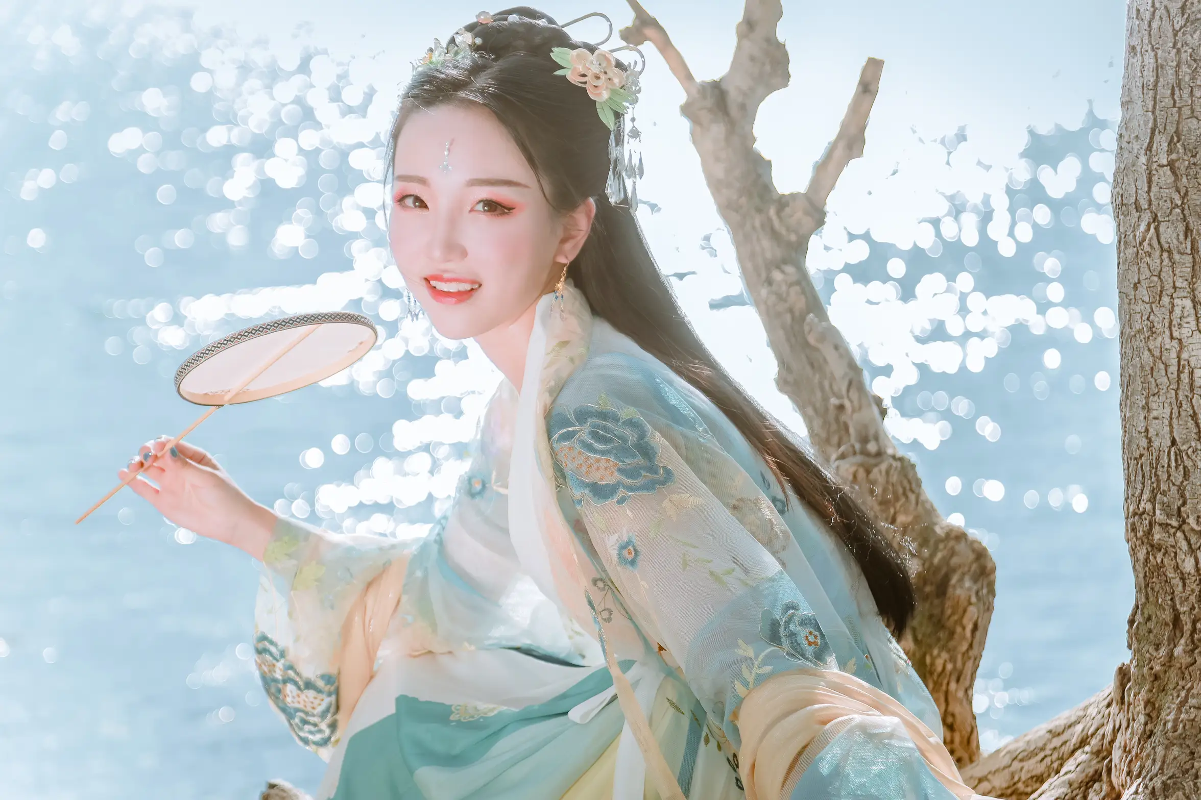 [艺图语] 2022.01.29 Vol.725 – 清水出芙蓉 Julie#[23P]-2