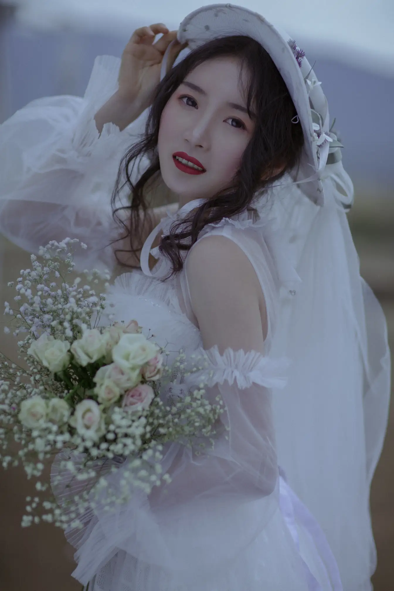 [艺图语] 2022.06.25 Vol.1289 – 为自己穿一次婚纱 月下桑小川#[33P]-7