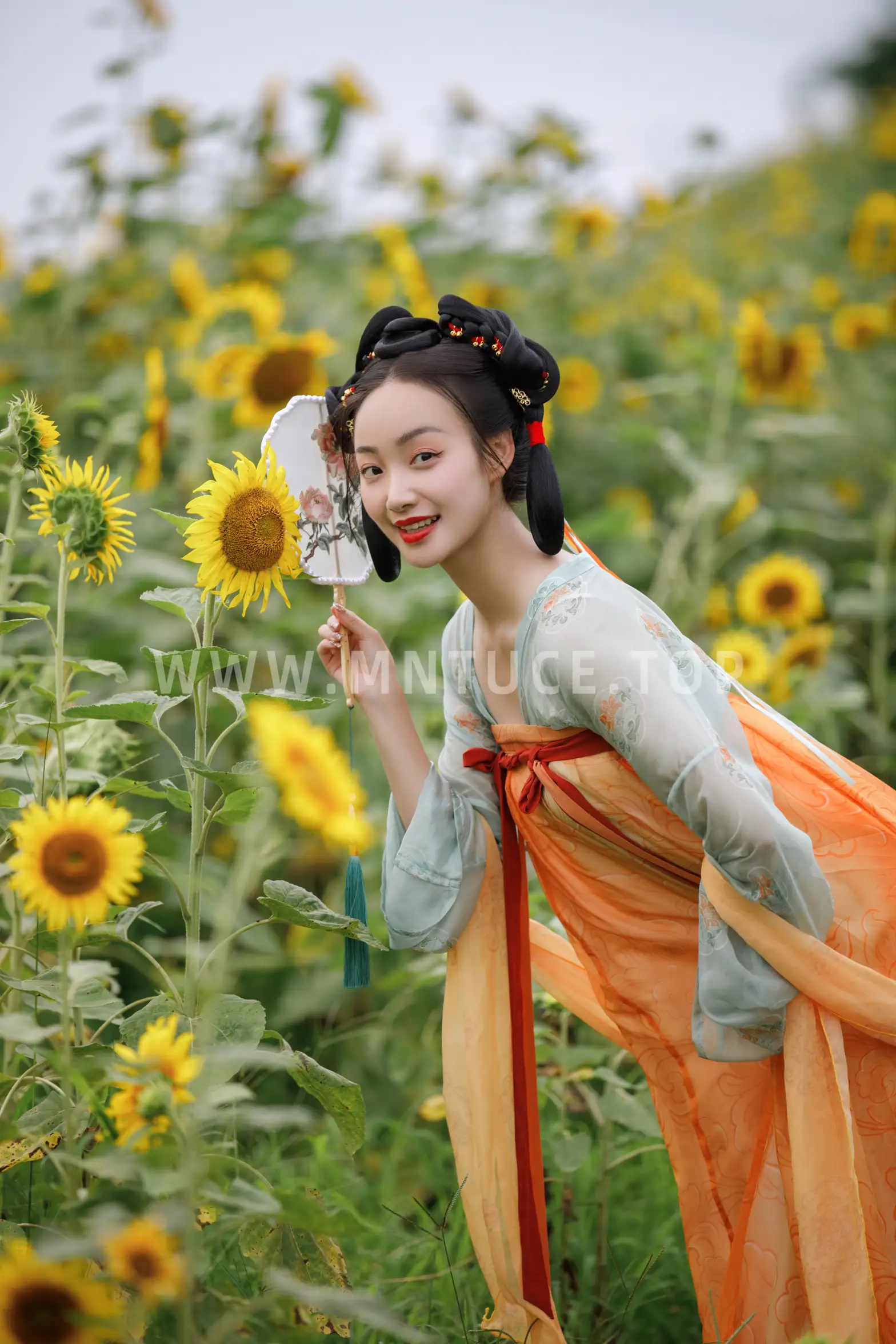 [艺图语] 2022.07.26 Vol.1543 – 向日葵 凌子兮#[22P]-8