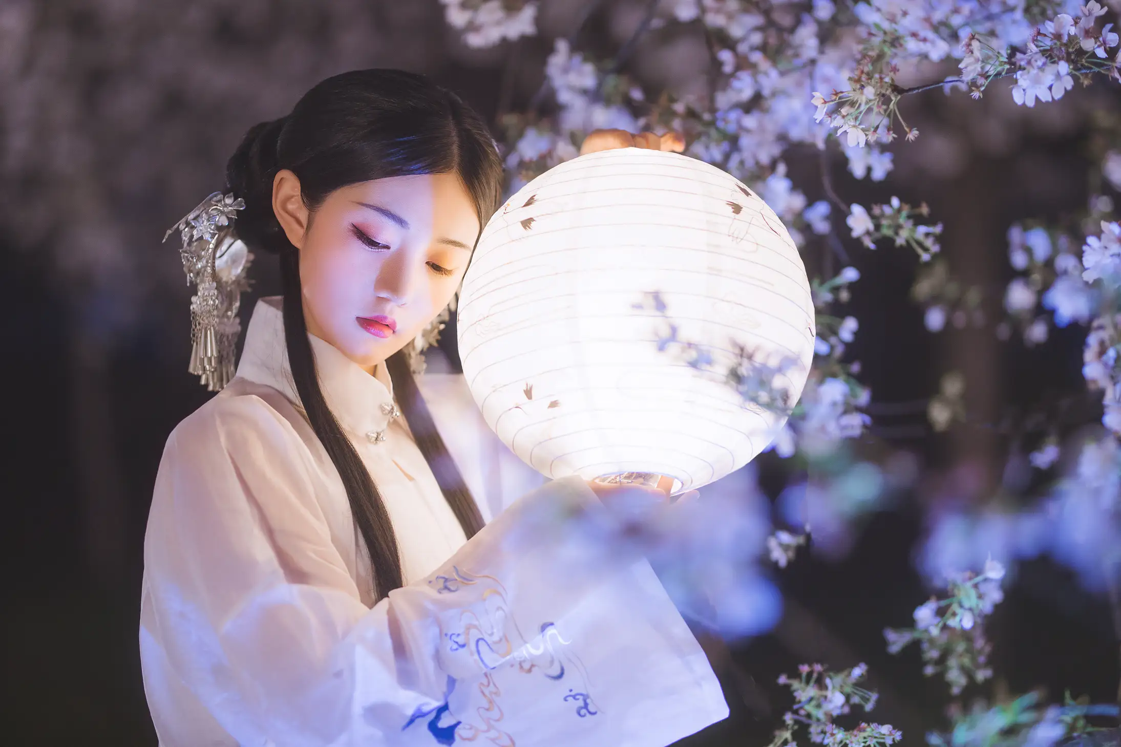 [艺图语] 2022.05.11 Vol.850 – 梦遣看花人 吴莹琨琨#[22P]-3