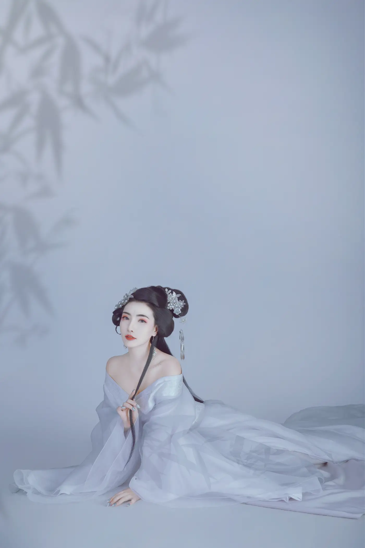 [艺图语] 2022.01.06 Vol.599 – 清月盈 唯宝#[22P]-1