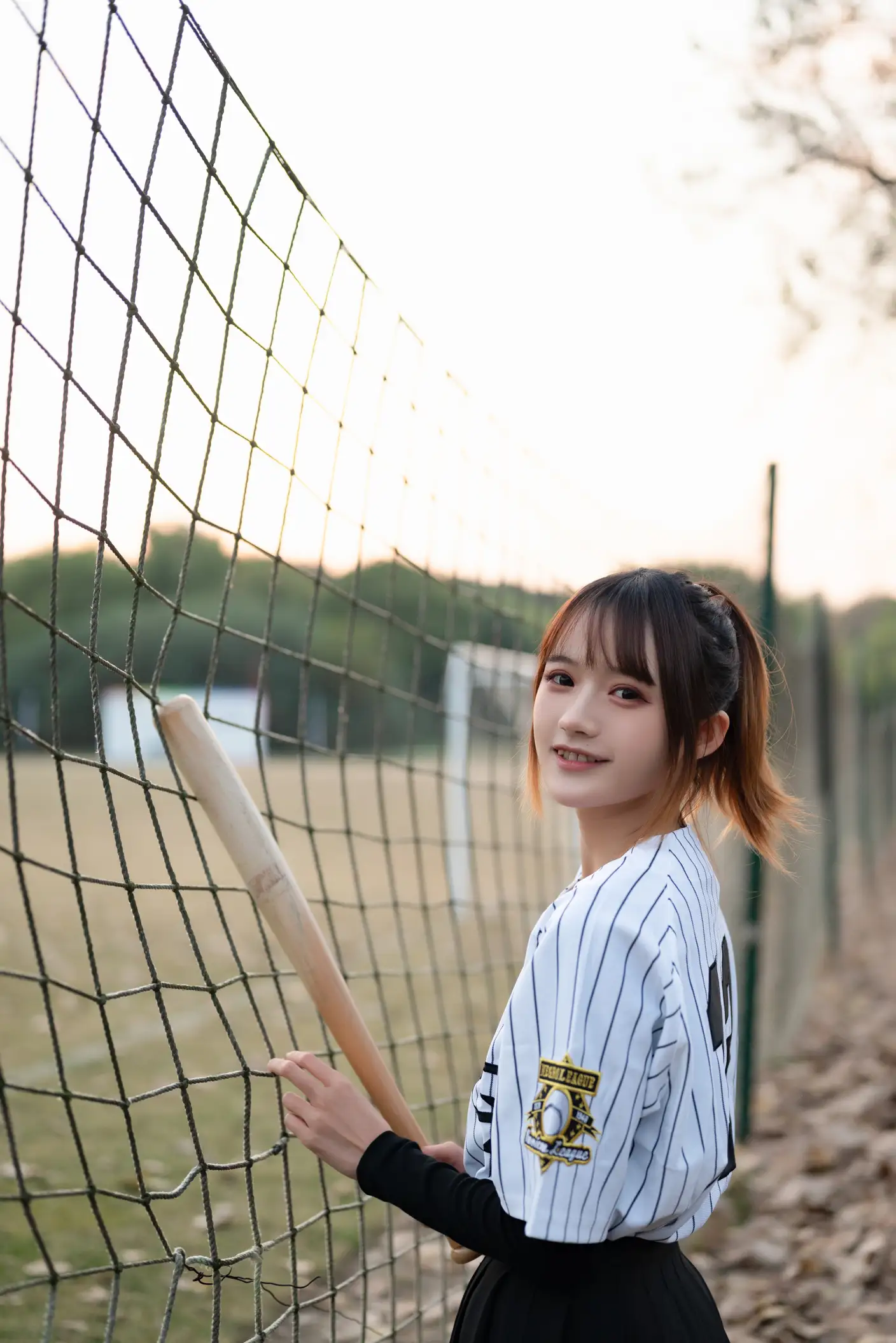 [艺图语] 2022.07.07 Vol.1401 – 棒球少女 兔子Zzz不吃胡萝卜#[37P]-4