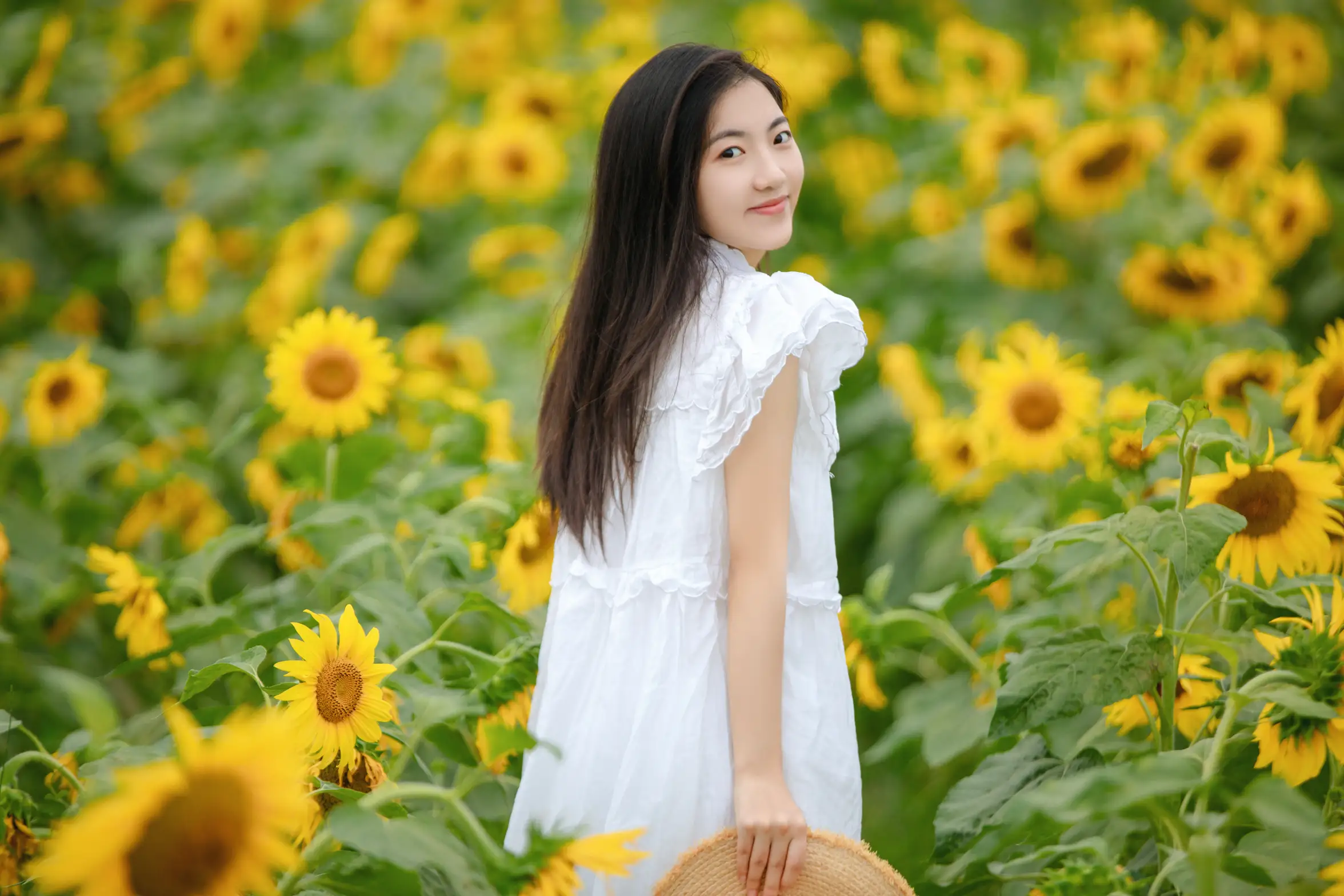 [艺图语] 2022.08.22 Vol.1766 – 向日葵女孩 栗子#[22P]-6
