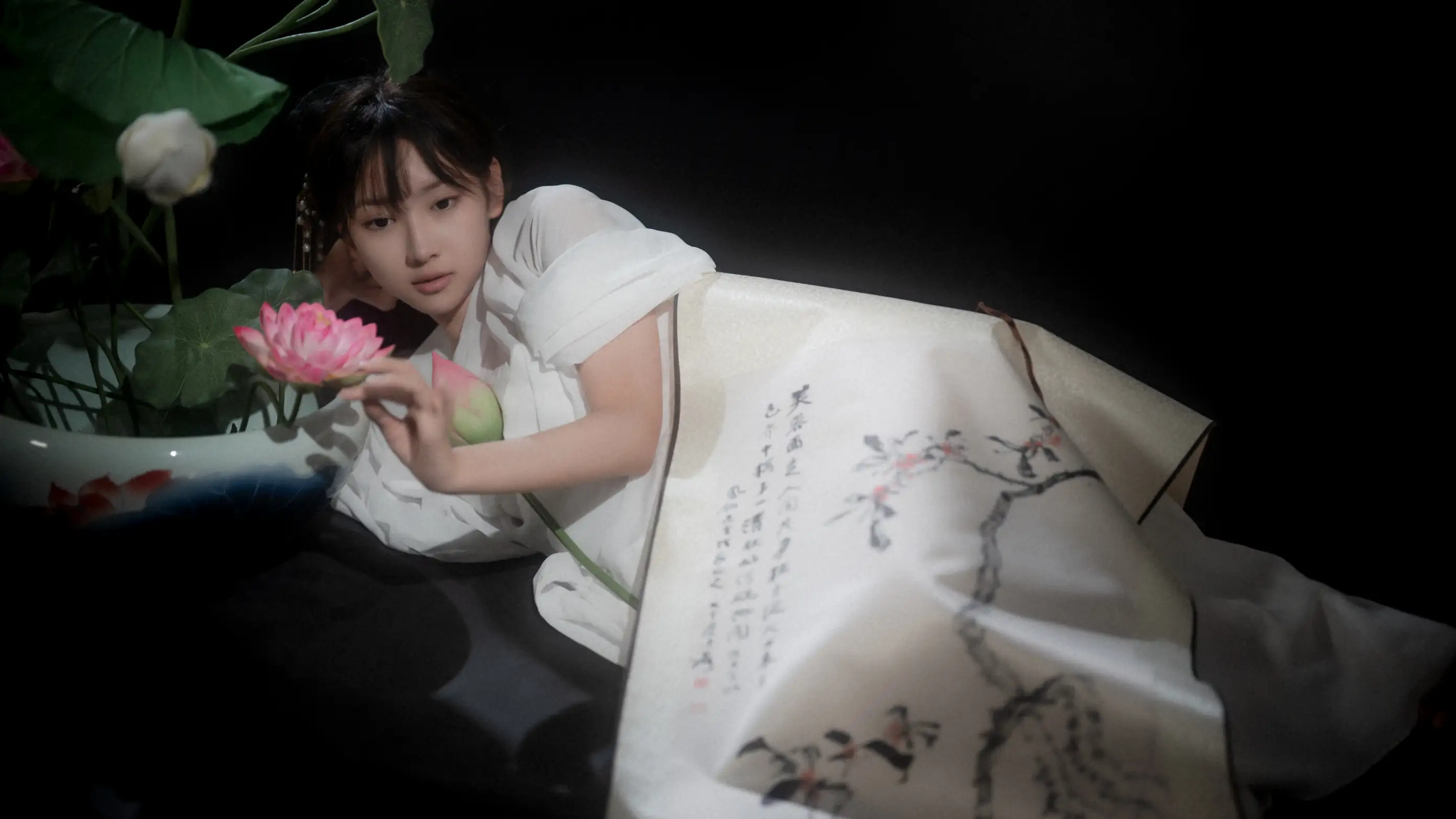 [艺图语] 2022.08.29 Vol.1818 – 荷思 筱雯#[57P]-7