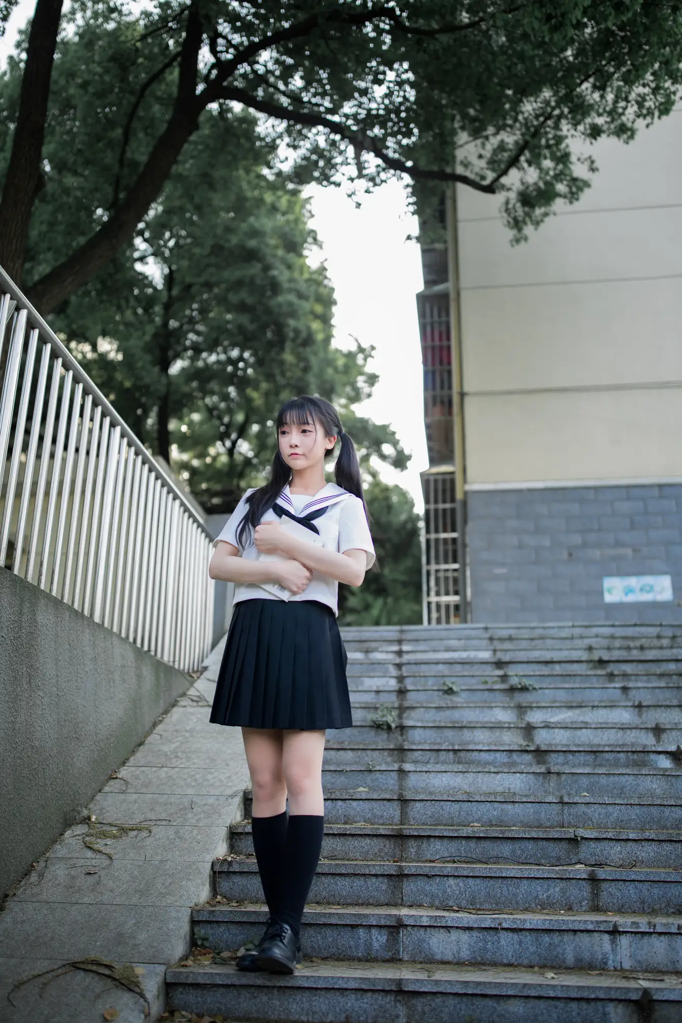 [艺图语] 2022.01.29 Vol.723 – 放学后 欣欣#[43P]-9