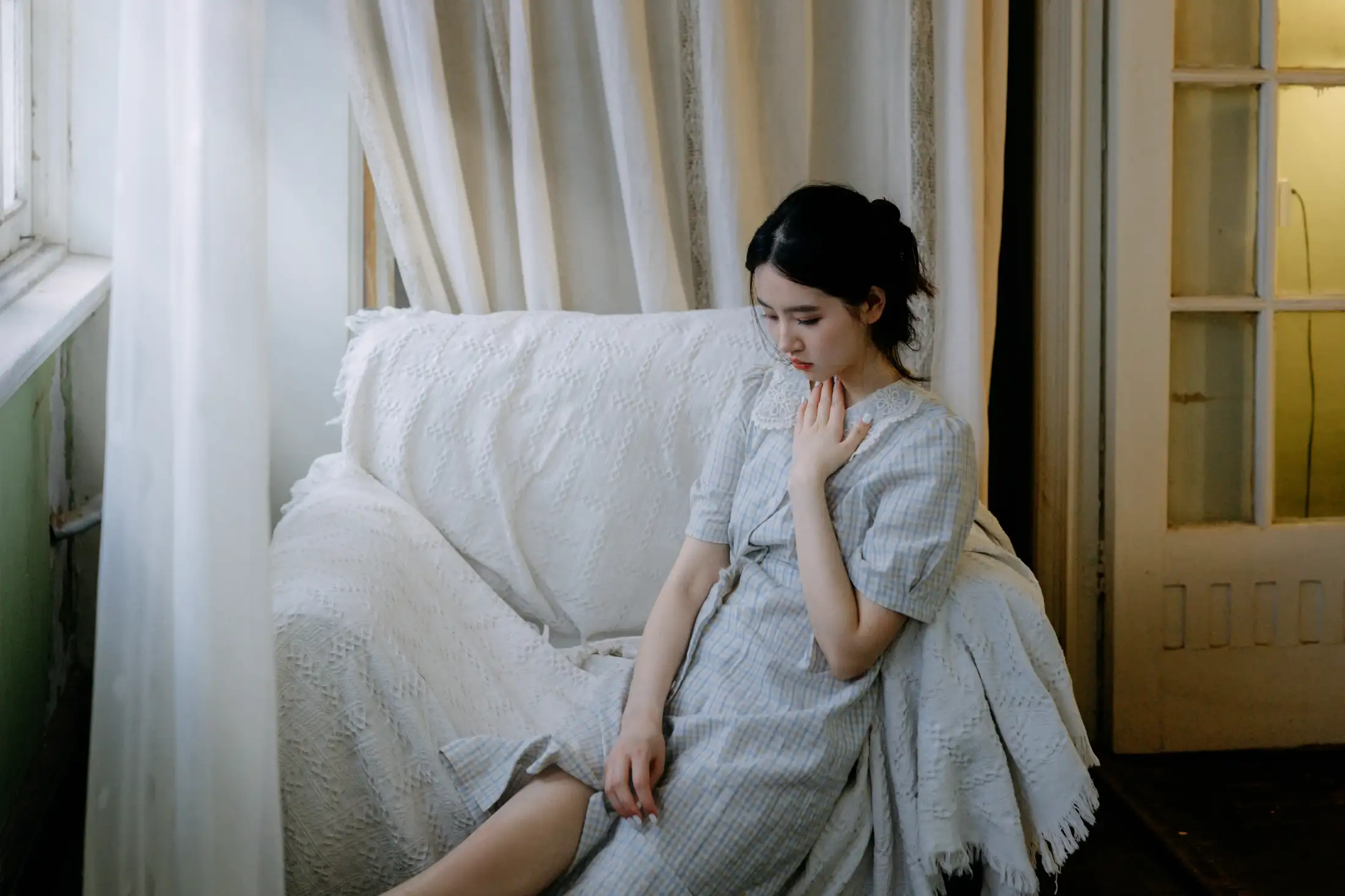 [艺图语] 2022.06.24 Vol.1274 – 格子梦见 幽灵胡子#[23P]-8