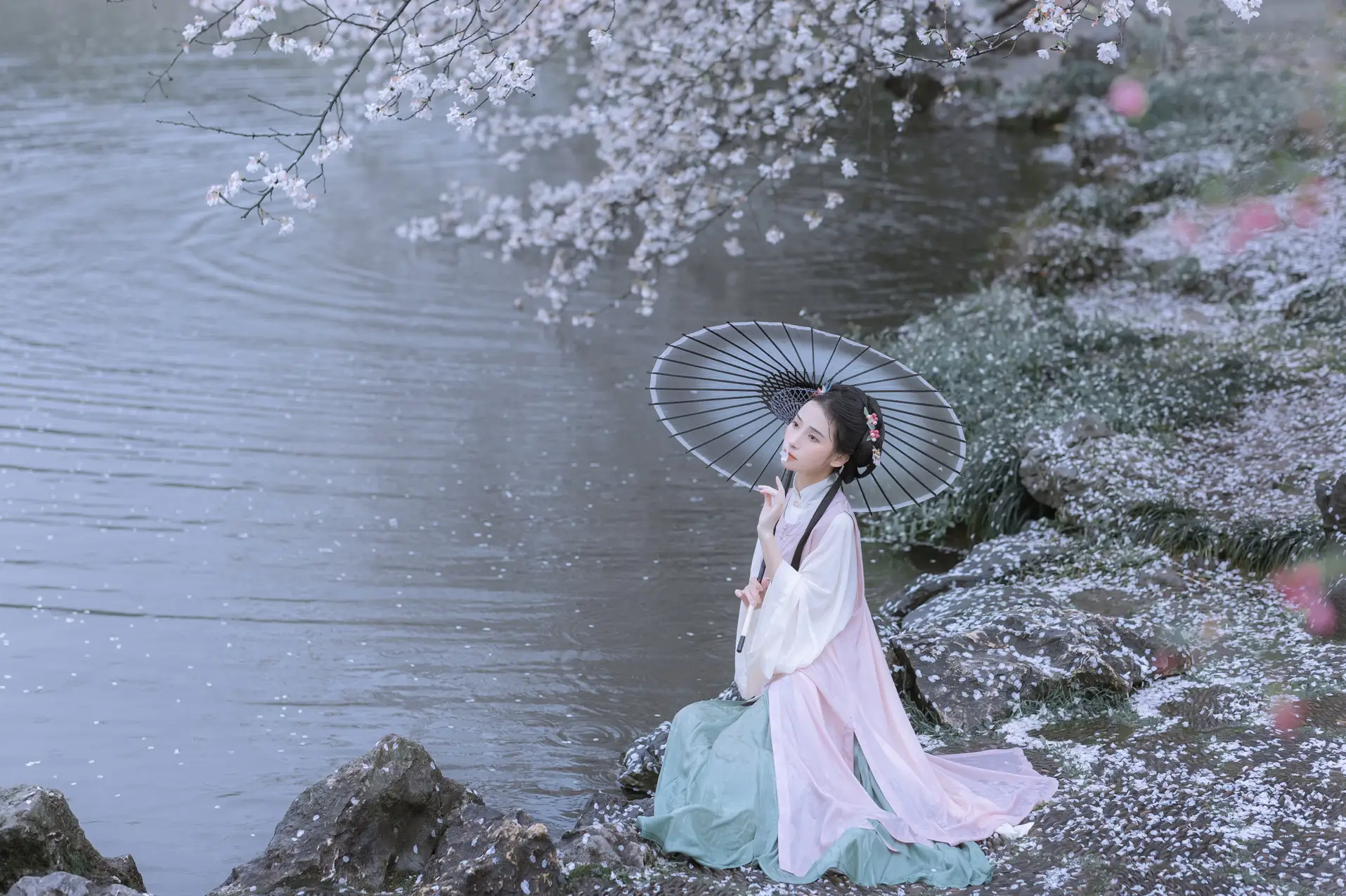[艺图语] 2022.05.25 Vol.0984 – 雨樱花 眸小妖#[46P]-8