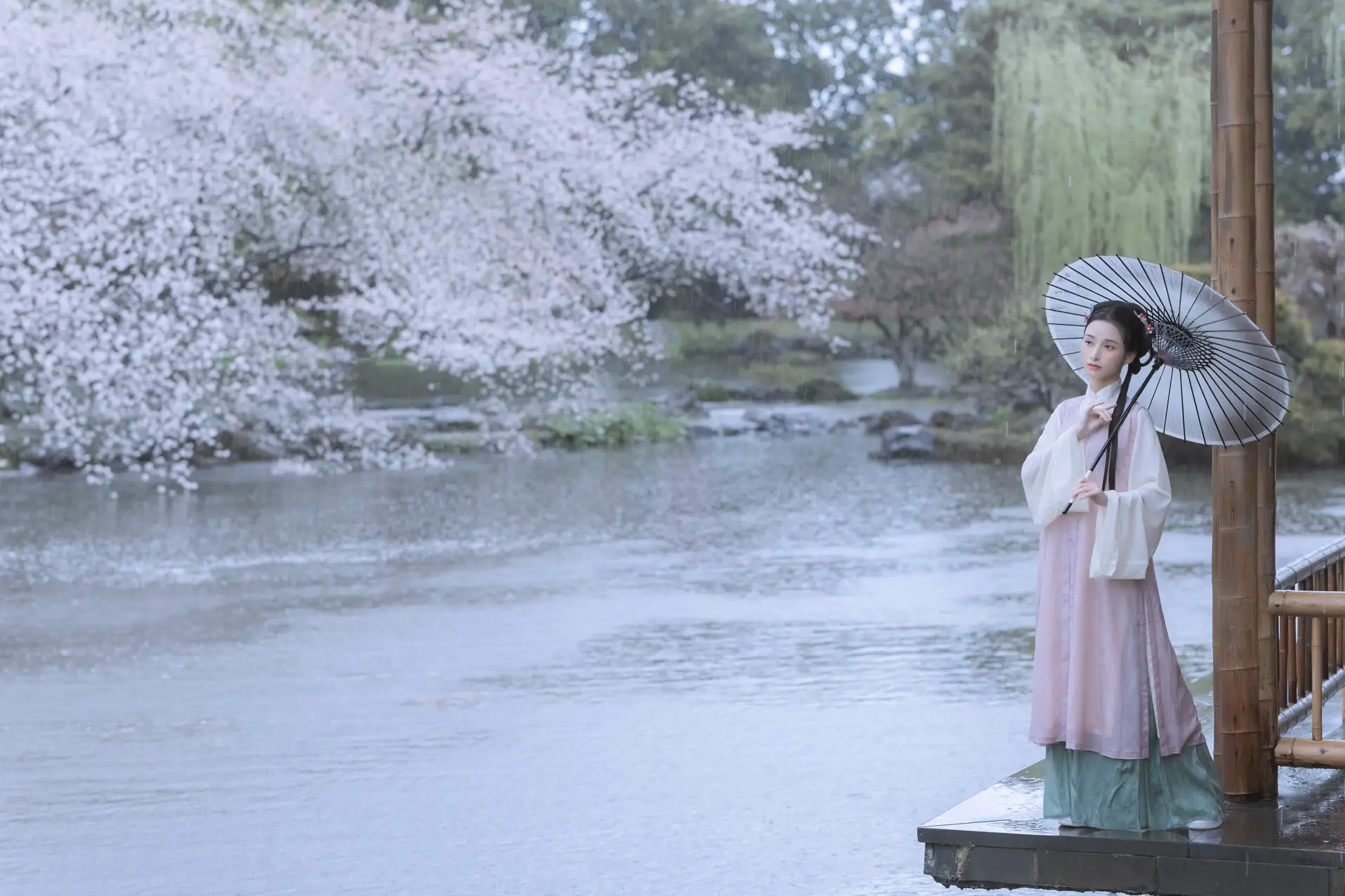 [艺图语] 2022.05.25 Vol.0984 – 雨樱花 眸小妖#[46P]-8