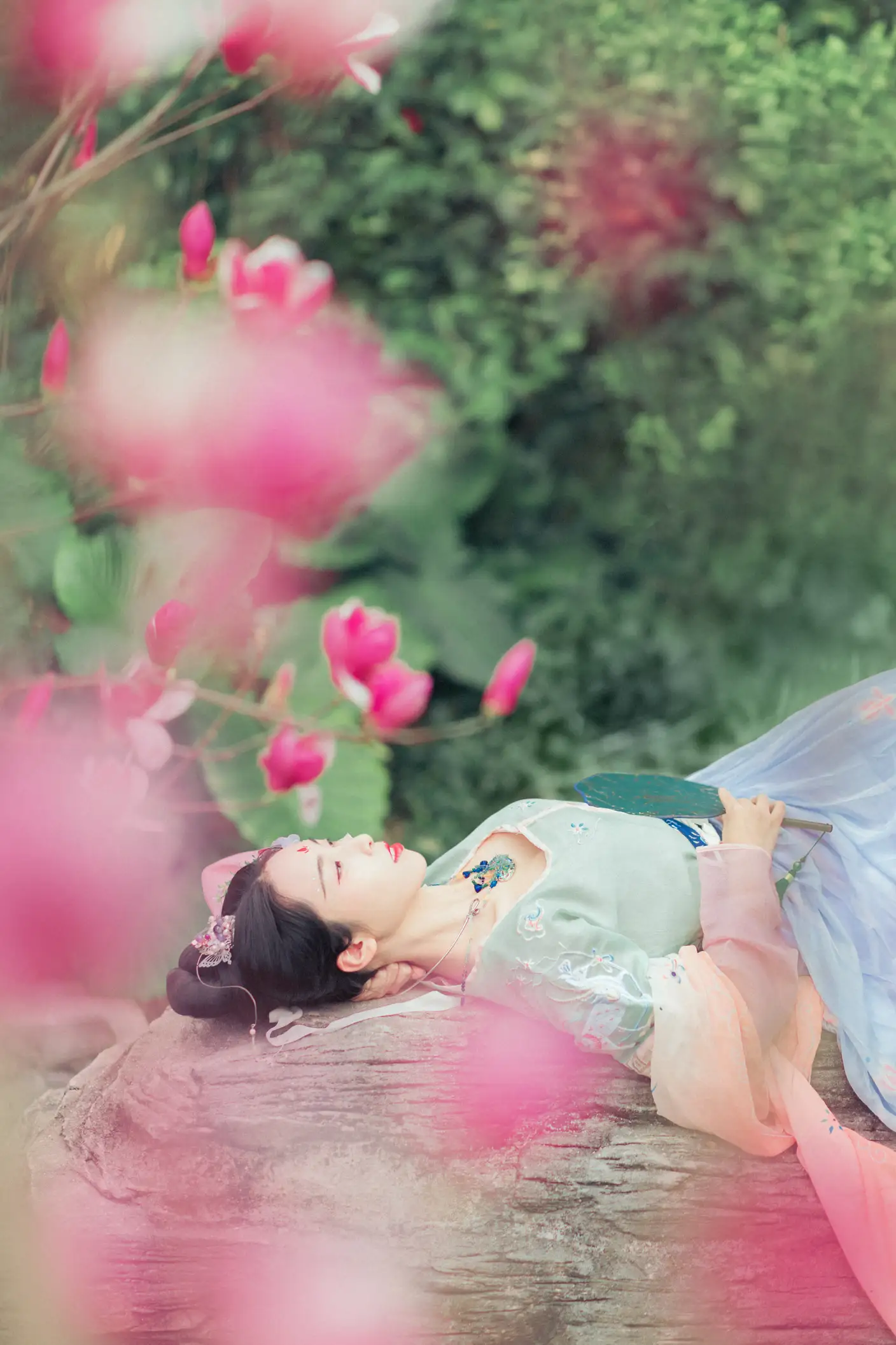 [艺图语] 2021.09.02 Vol.215 – 芳尘 茶茶#[22P]-1