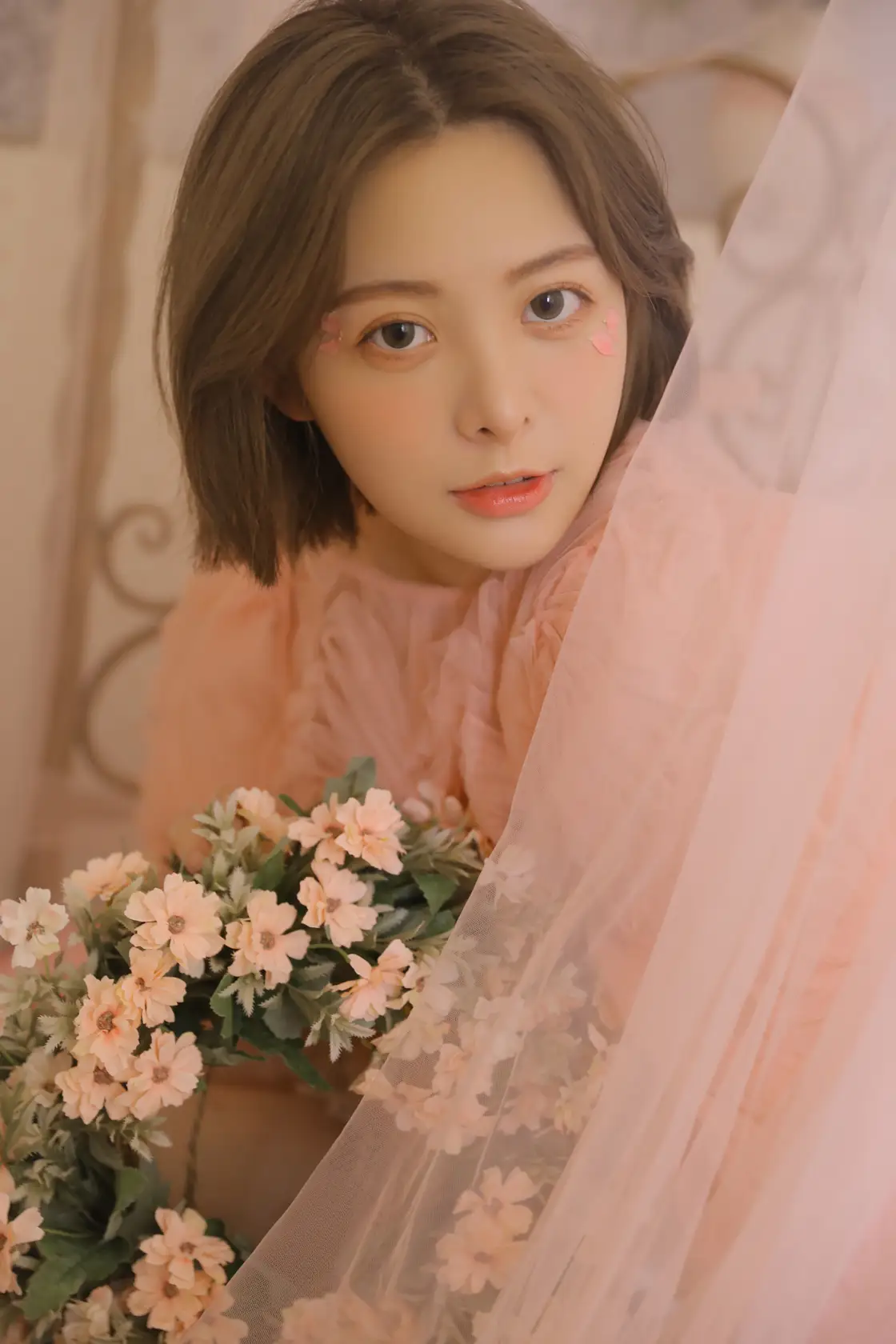 [艺图语] 2022.08.04 Vol.1625 – 屈服温柔 Mia#[27P]-6