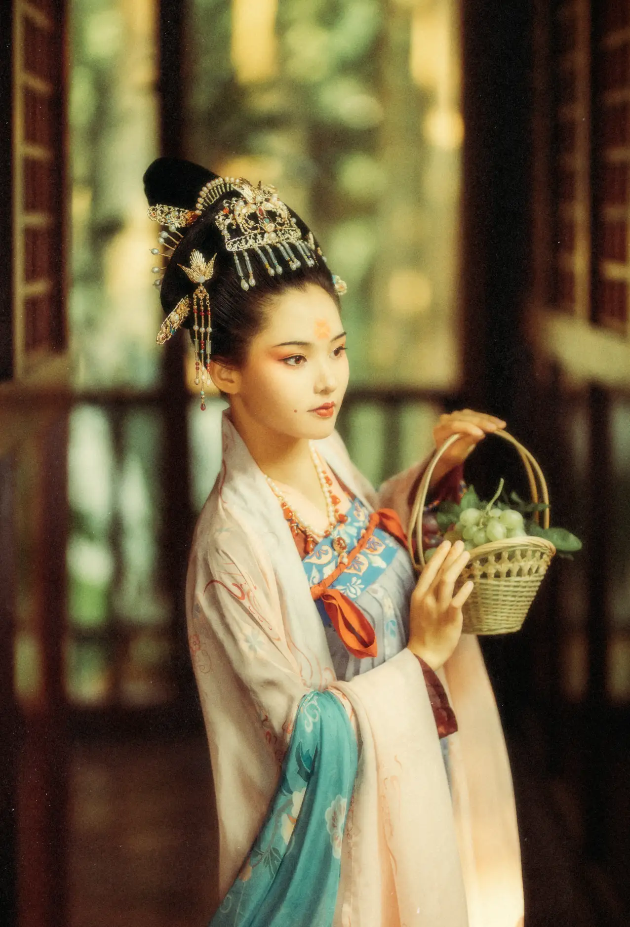 [艺图语] 2021.08.27 Vol.182 – 花想容 媛媛#[27P]-10