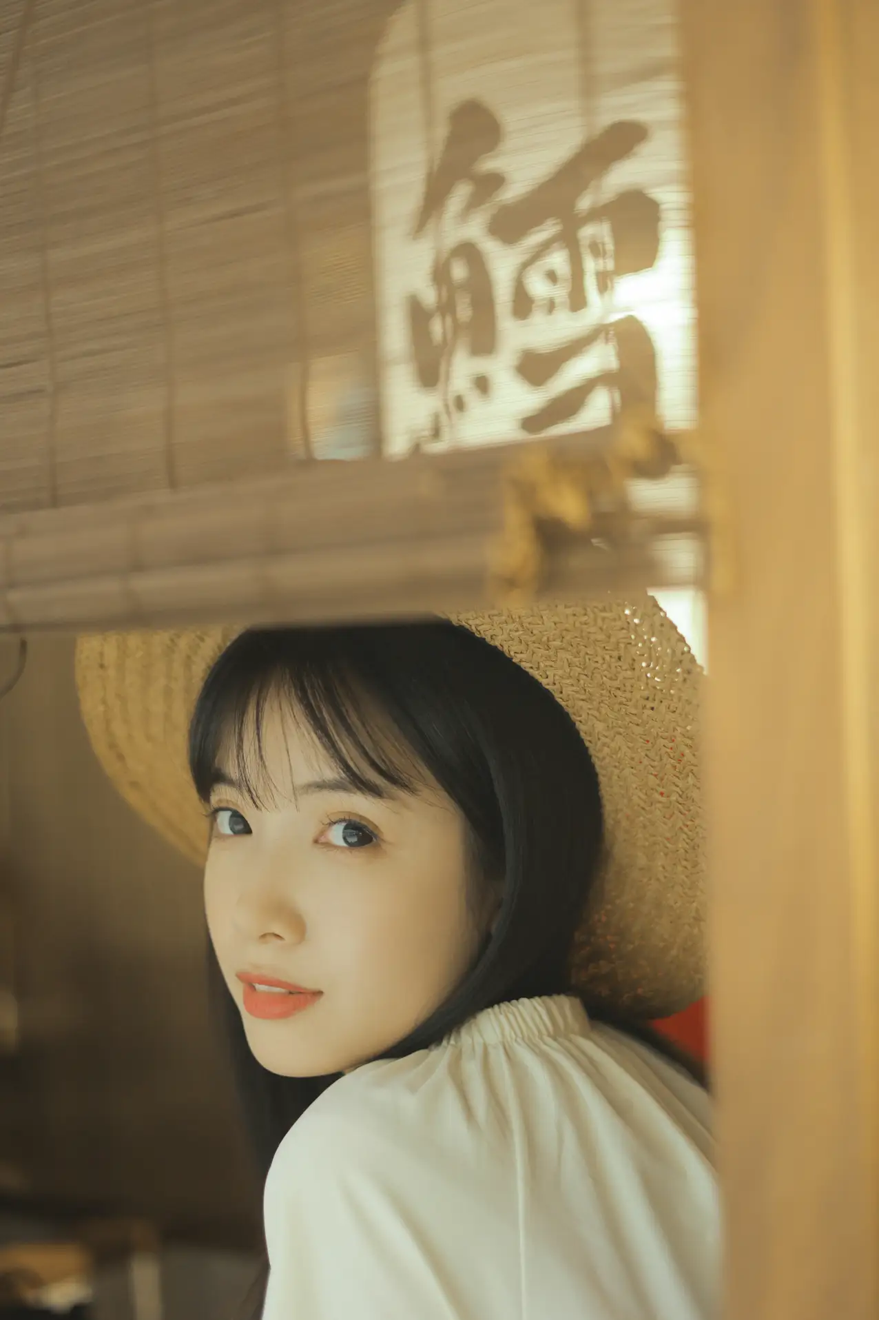 [艺图语] 2022.09.02 Vol.1855 – 沼津港食堂 一只阿梦崽#[43P]-5
