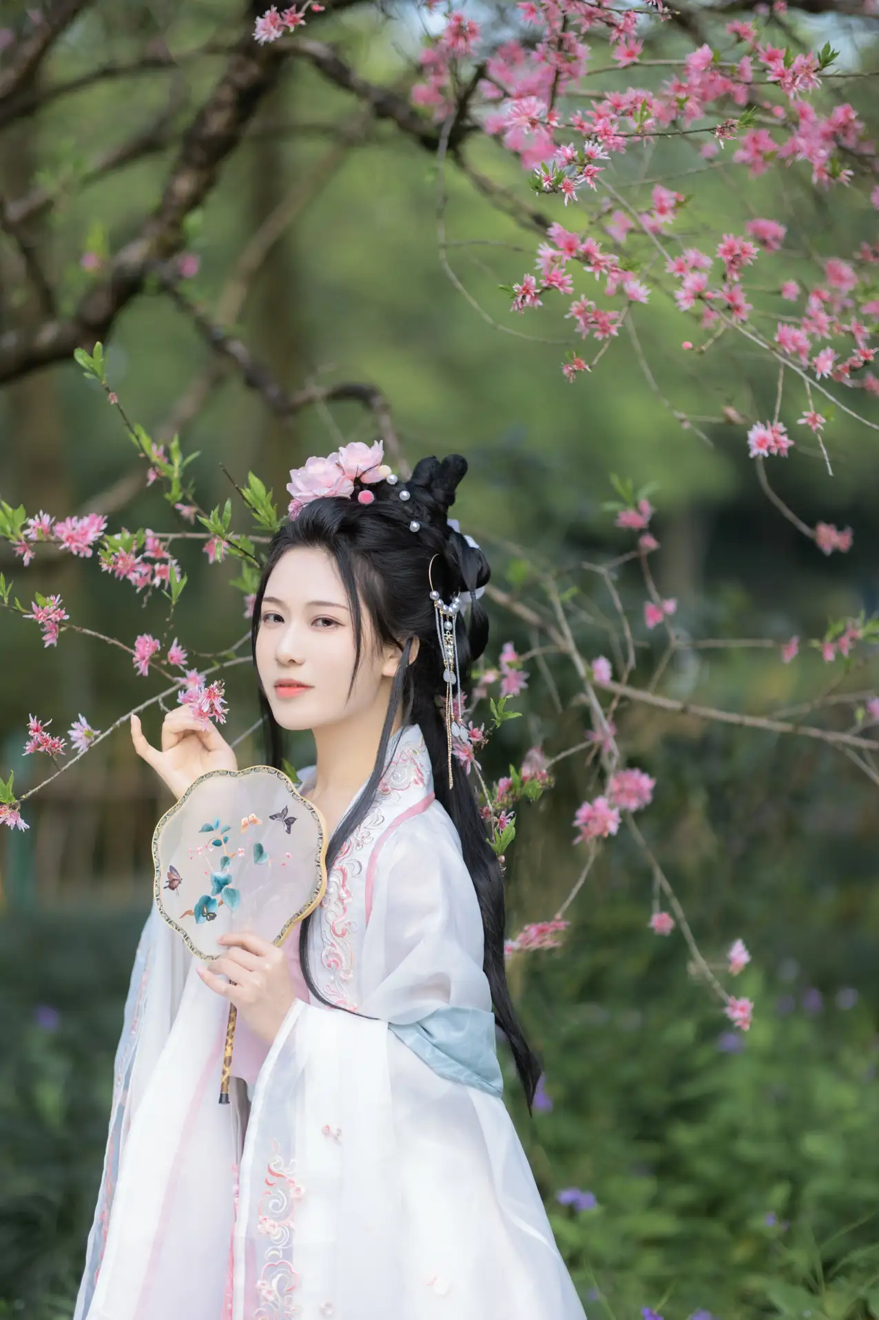 [艺图语] 2022.06.04 Vol.1077 – 花间 阿銧#[34P]-5