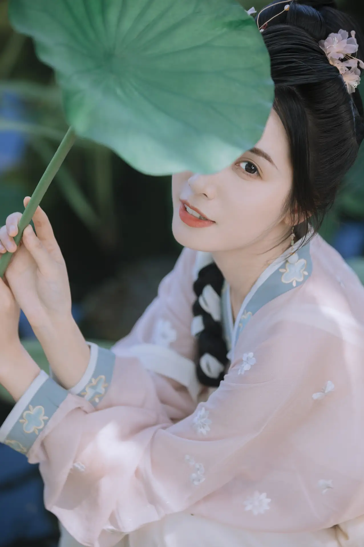 [艺图语] 2022.08.13 Vol.1698 – 赵盼儿 一只阿梦崽#[45P]-6