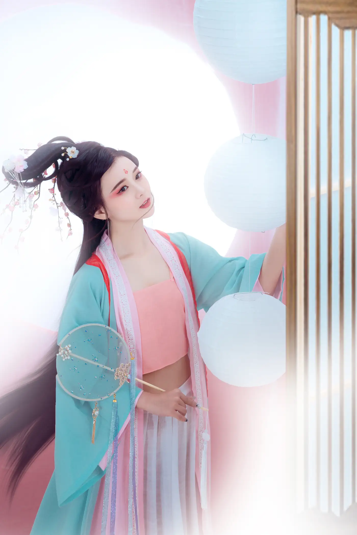 [艺图语] 2022.02.04 Vol.747 – 花非花 欣宝#[22P]-9