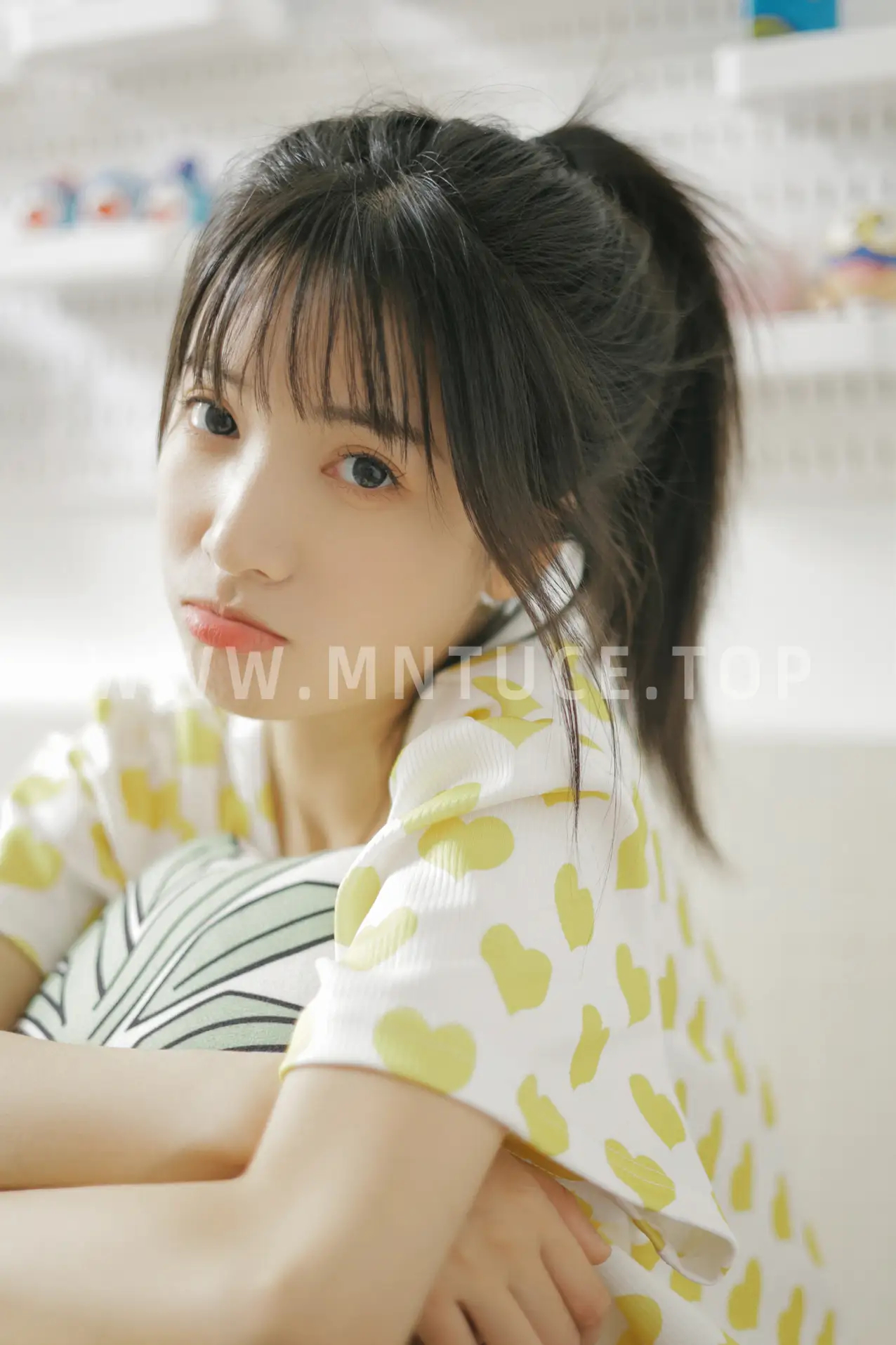 [艺图语] 2022.08.22 Vol.1763 – 陪你可可爱爱 一只阿梦崽#[42P]-6