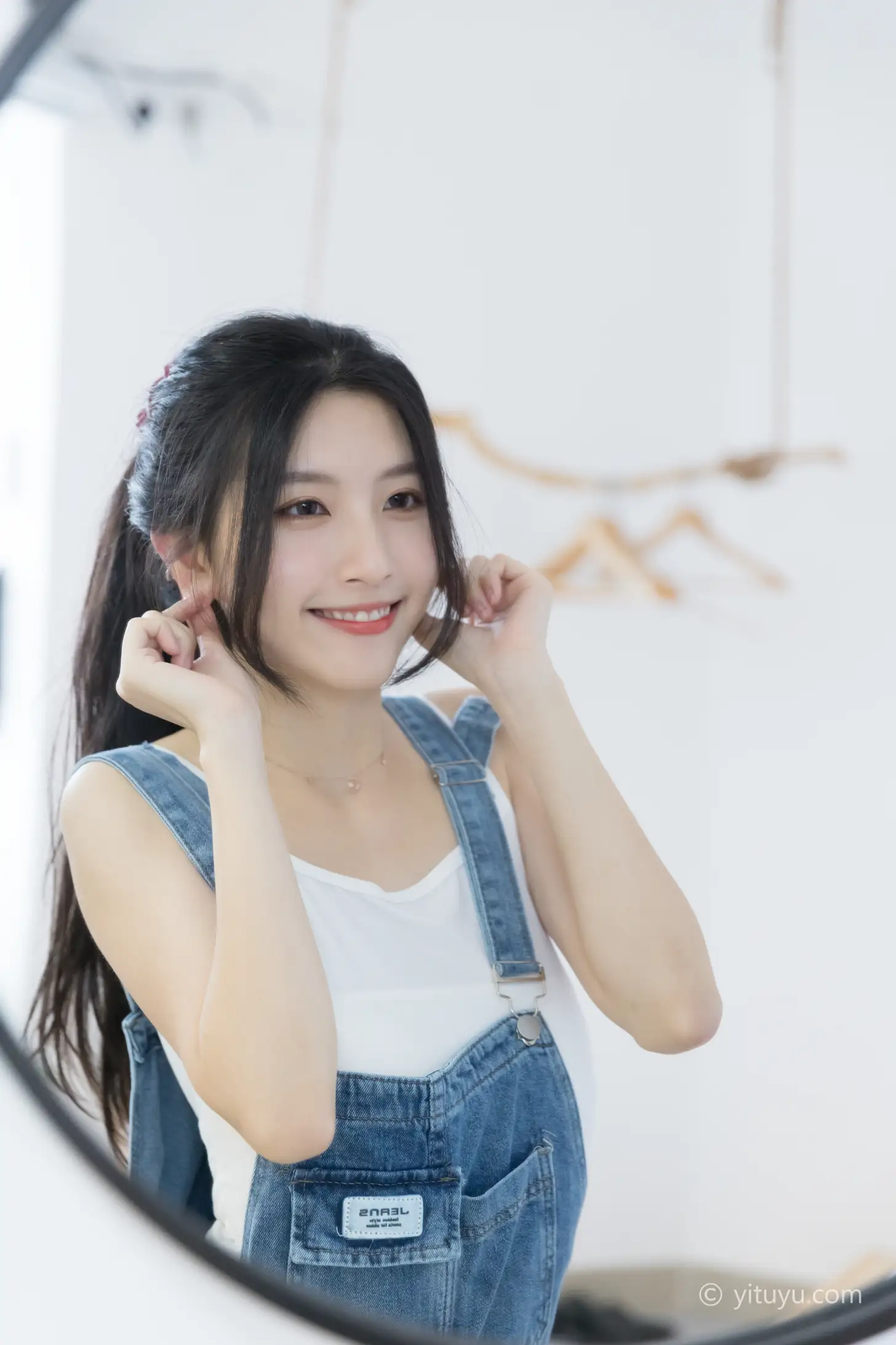 [艺图语] 2021.04.21 Vol.043 – 蓝色牛仔裤 小铟#[25P]-9