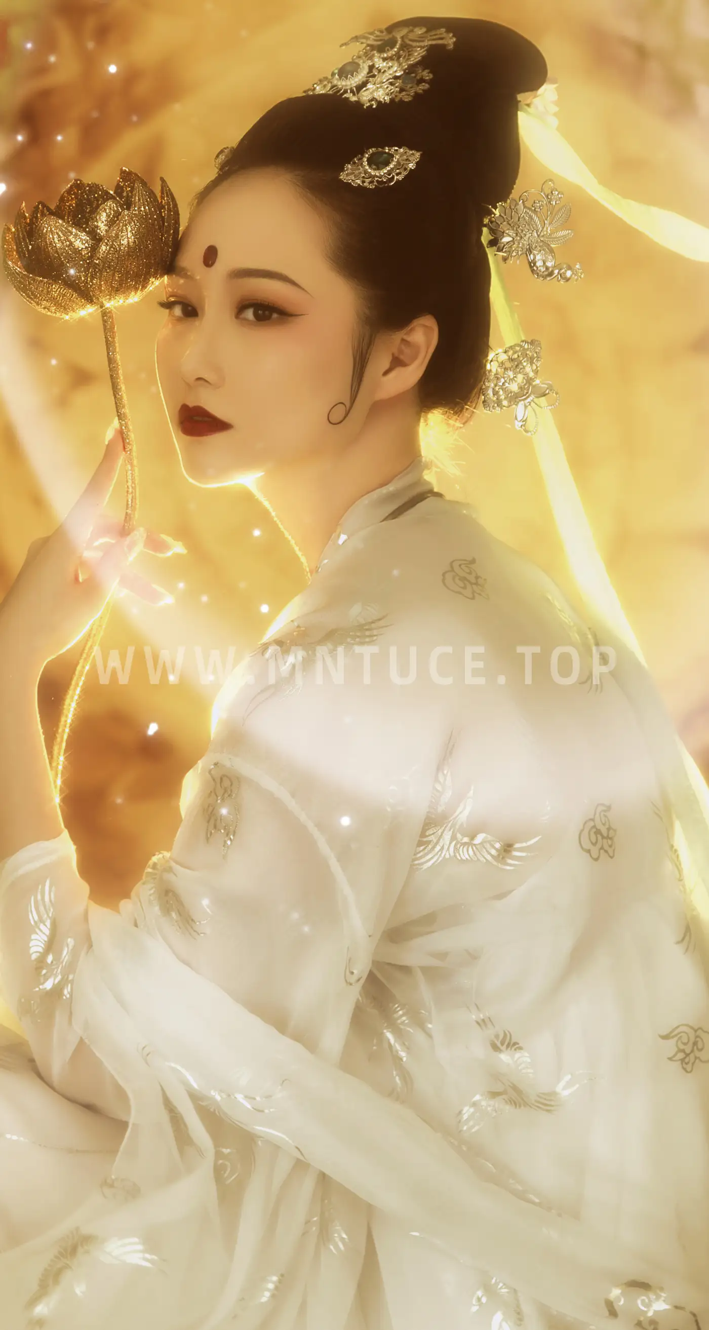 [艺图语] 2022.01.04 Vol.582 – 梵洛裳 娜宝#[22P]-9