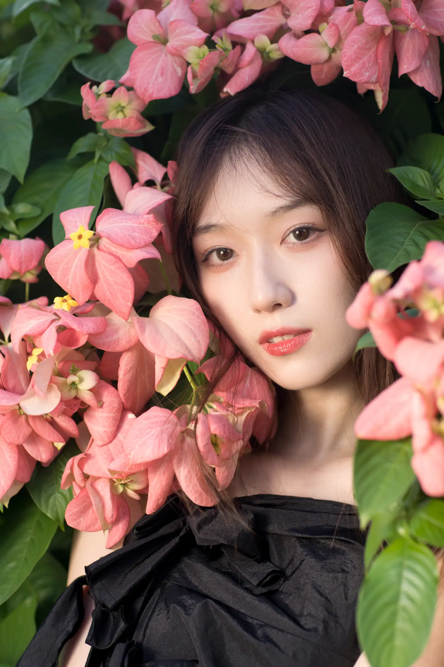 [艺图语] 2021.11.10 Vol.435 – 微风起，心已动 KK#[25P]-10