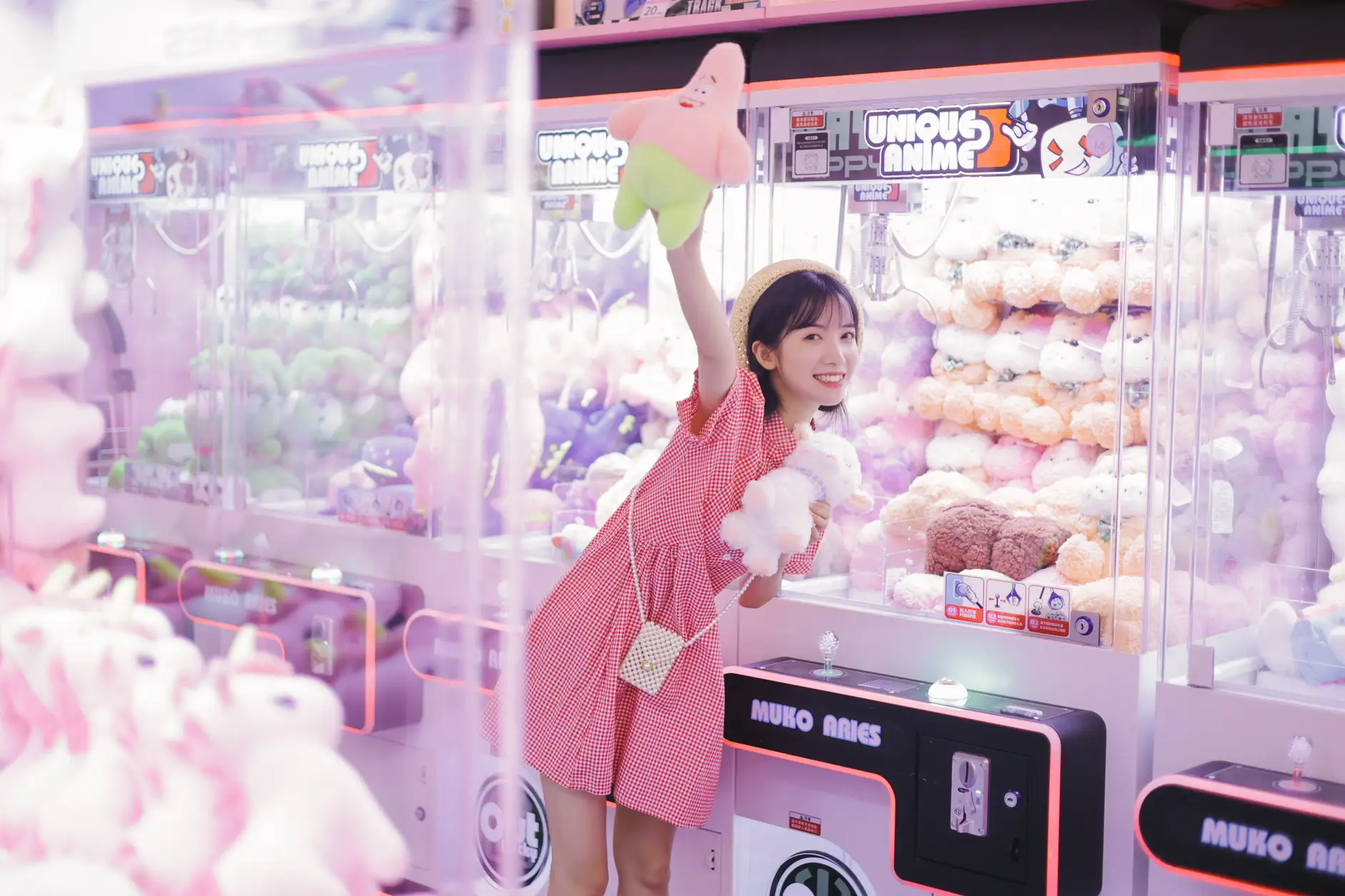 [艺图语] 2022.08.14 Vol.1699 – 粉色少女梦 一只阿梦崽#[43P]-9