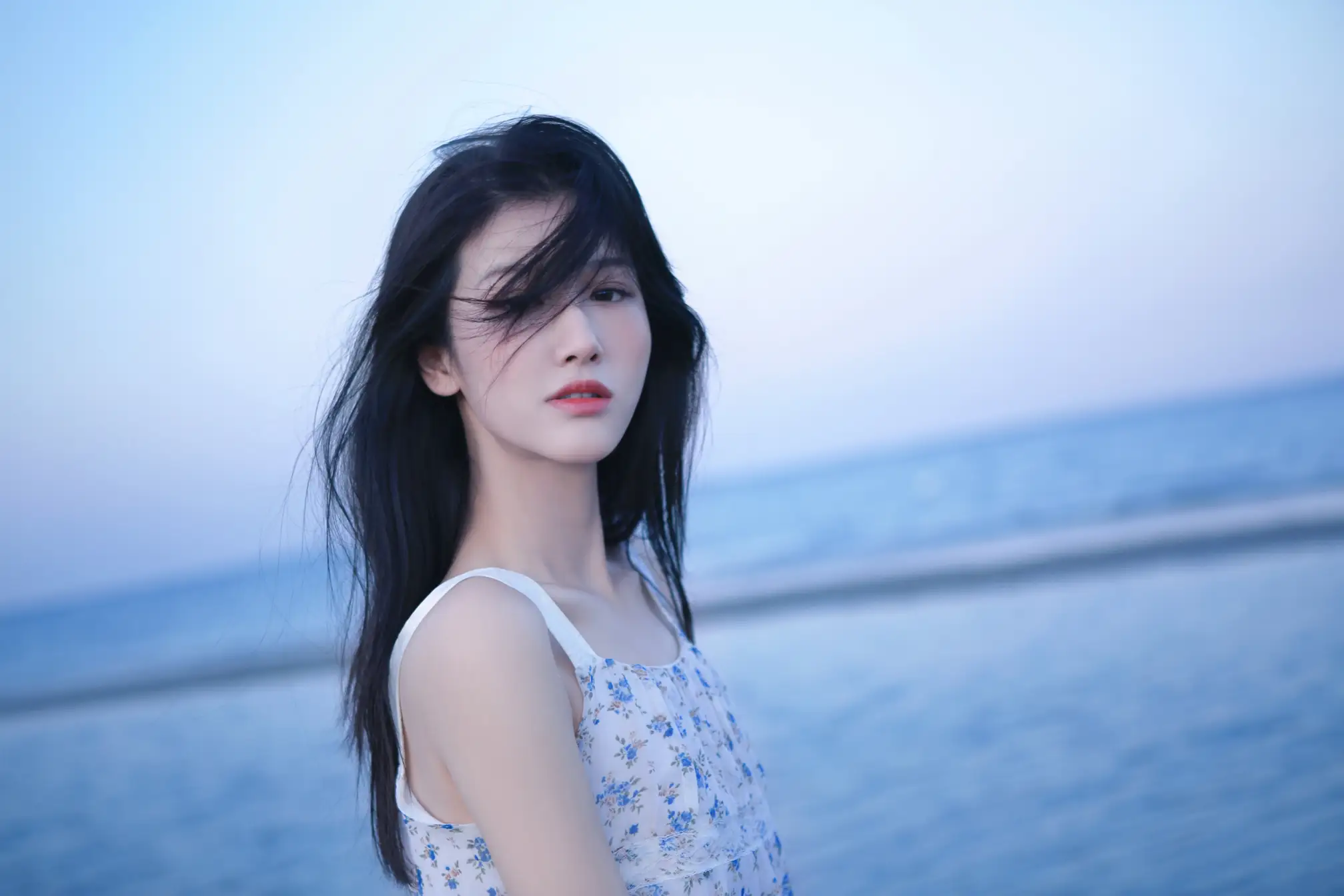 [艺图语] 2022.05.15 Vol.890 – 很靠近海 尚雨茜Momooly#[26P]-2
