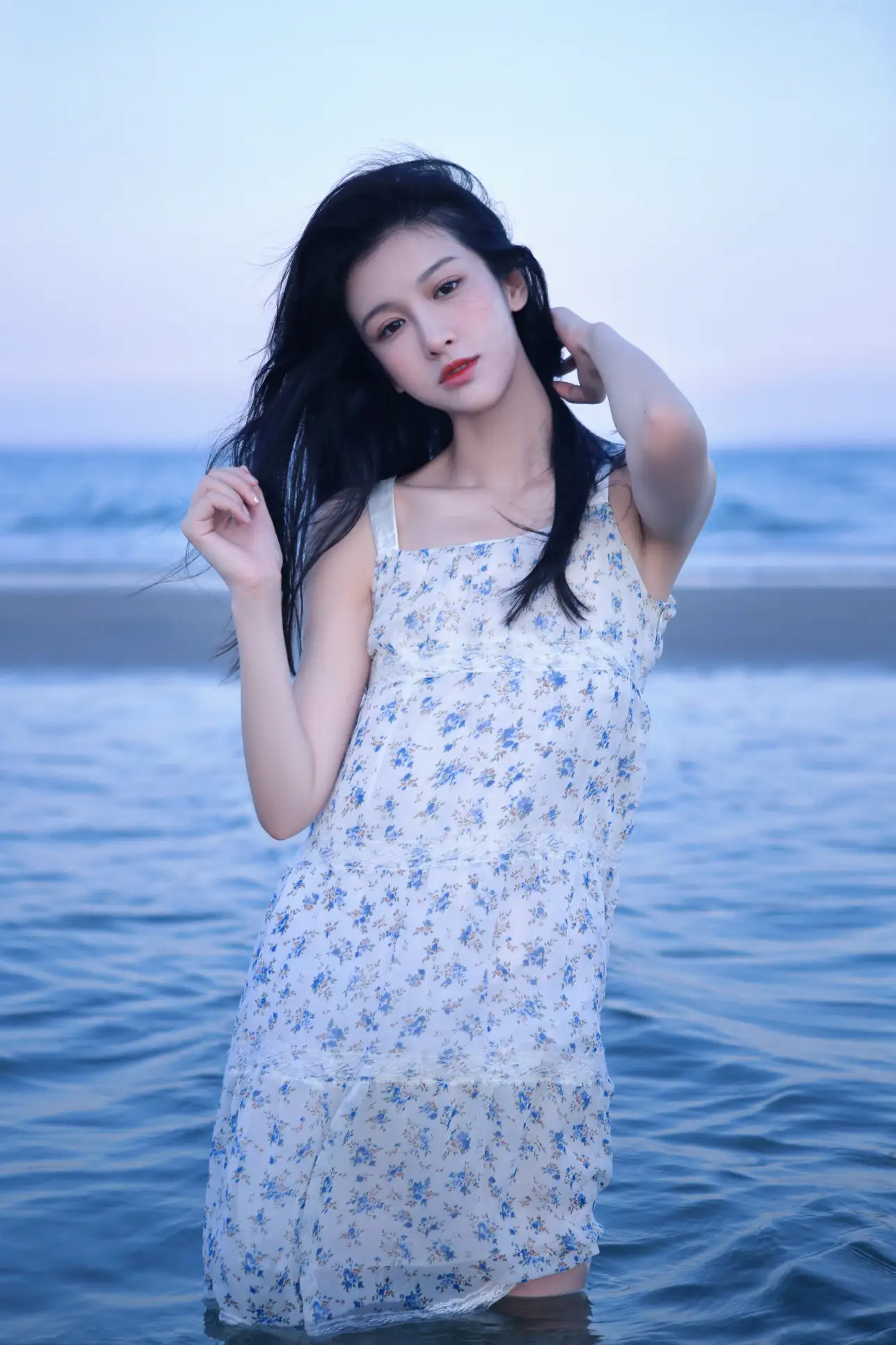 [艺图语] 2022.05.15 Vol.890 – 很靠近海 尚雨茜Momooly#[26P]-4