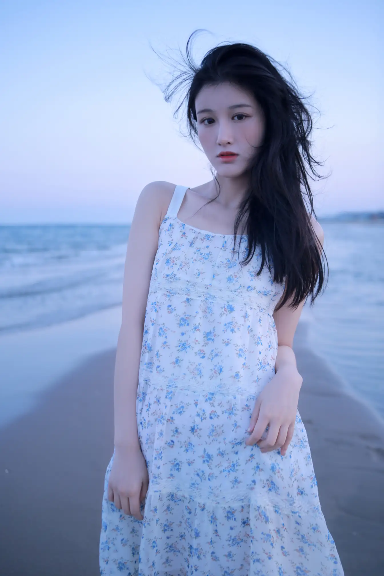 [艺图语] 2022.05.15 Vol.890 – 很靠近海 尚雨茜Momooly#[26P]-5