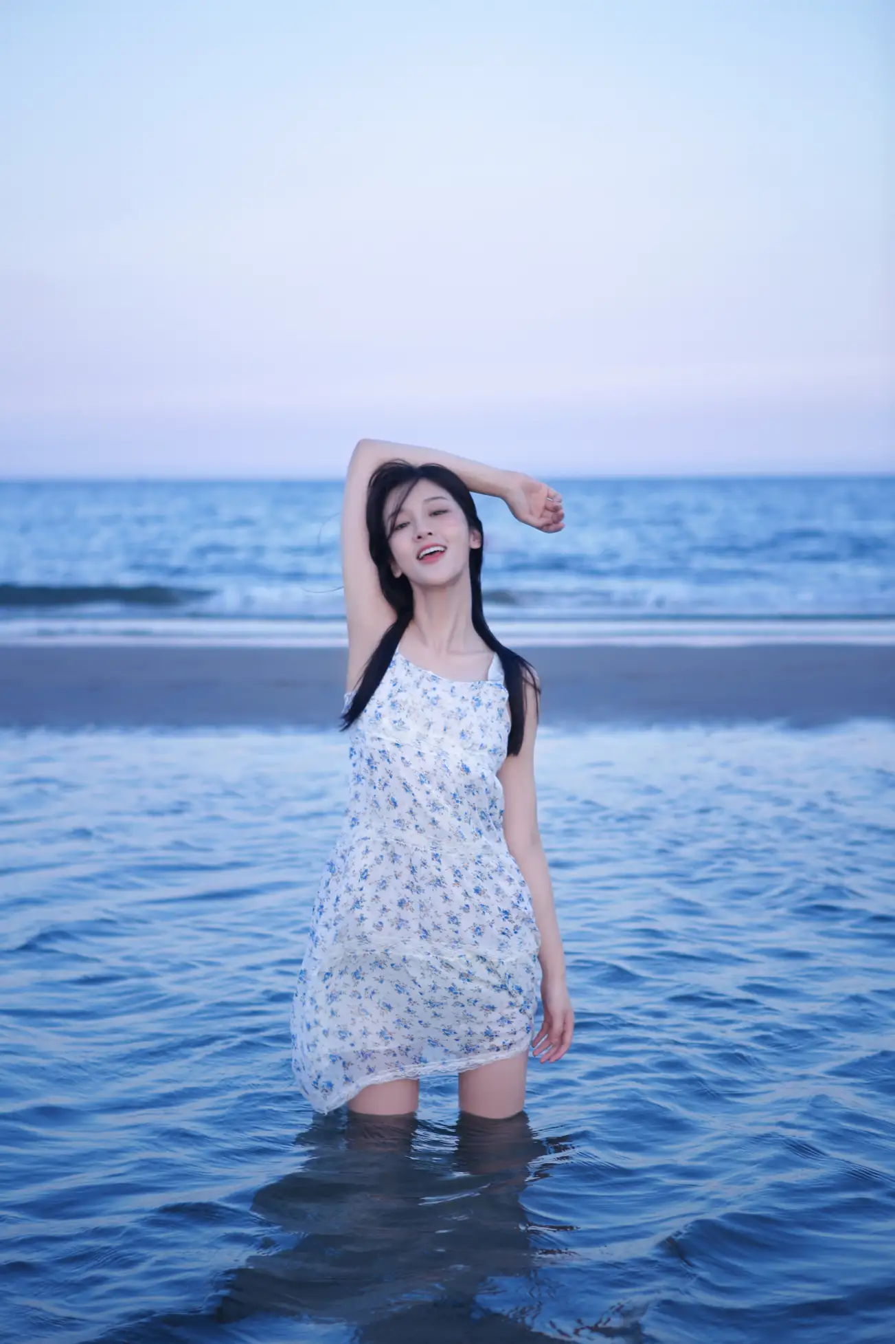 [艺图语] 2022.05.15 Vol.890 – 很靠近海 尚雨茜Momooly#[26P]-4