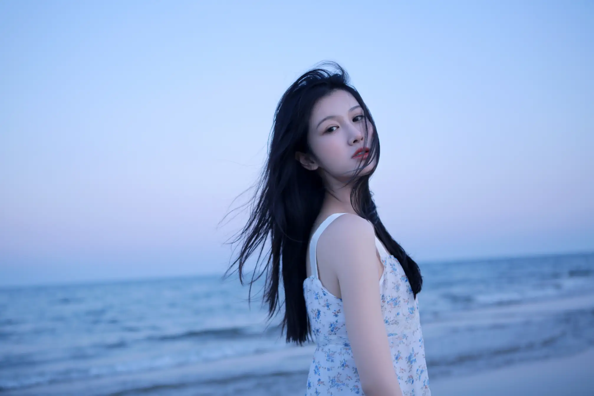 [艺图语] 2022.05.15 Vol.890 – 很靠近海 尚雨茜Momooly#[26P]-9